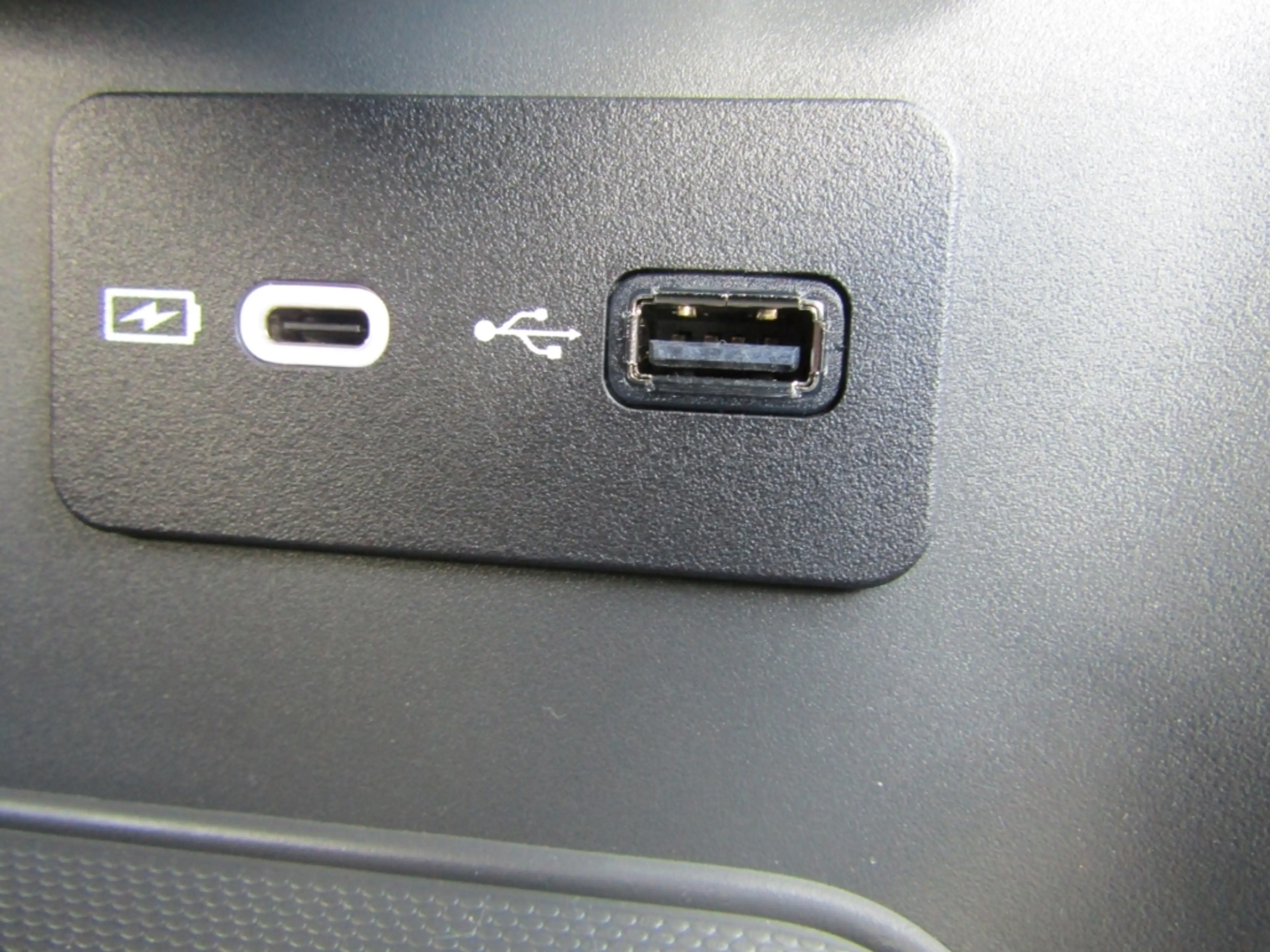 GWM SUV 1,5 Turbo Premium NAVI KAMERA LED KLIMA — photo 12