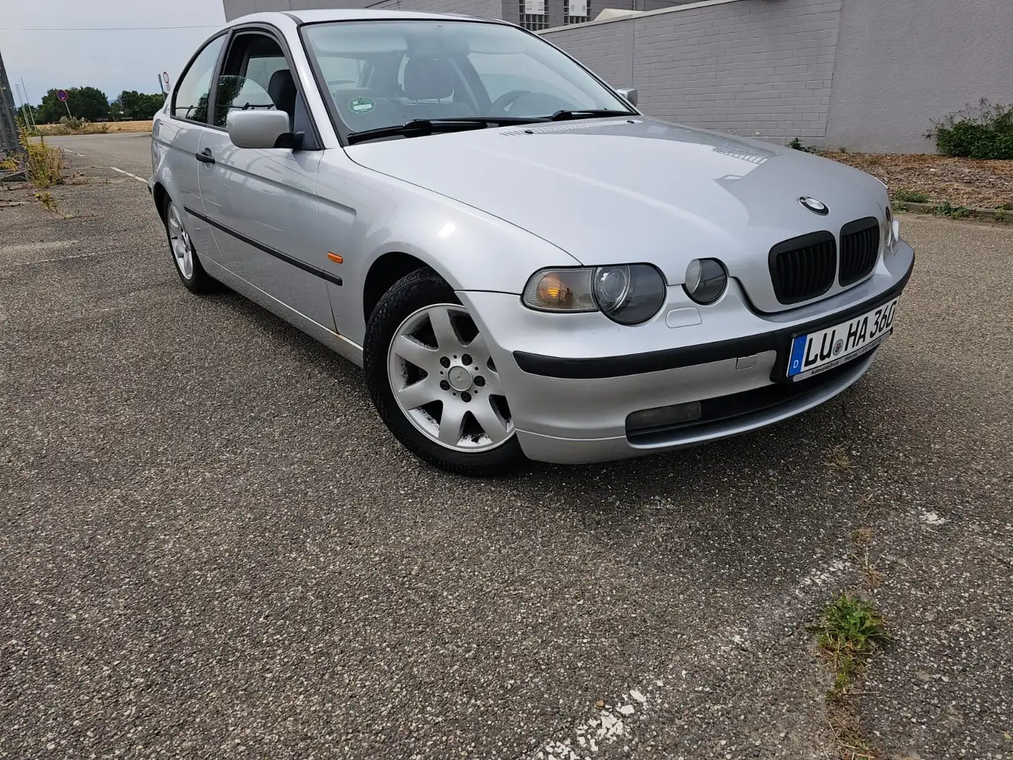BMW 318 Ci - 1