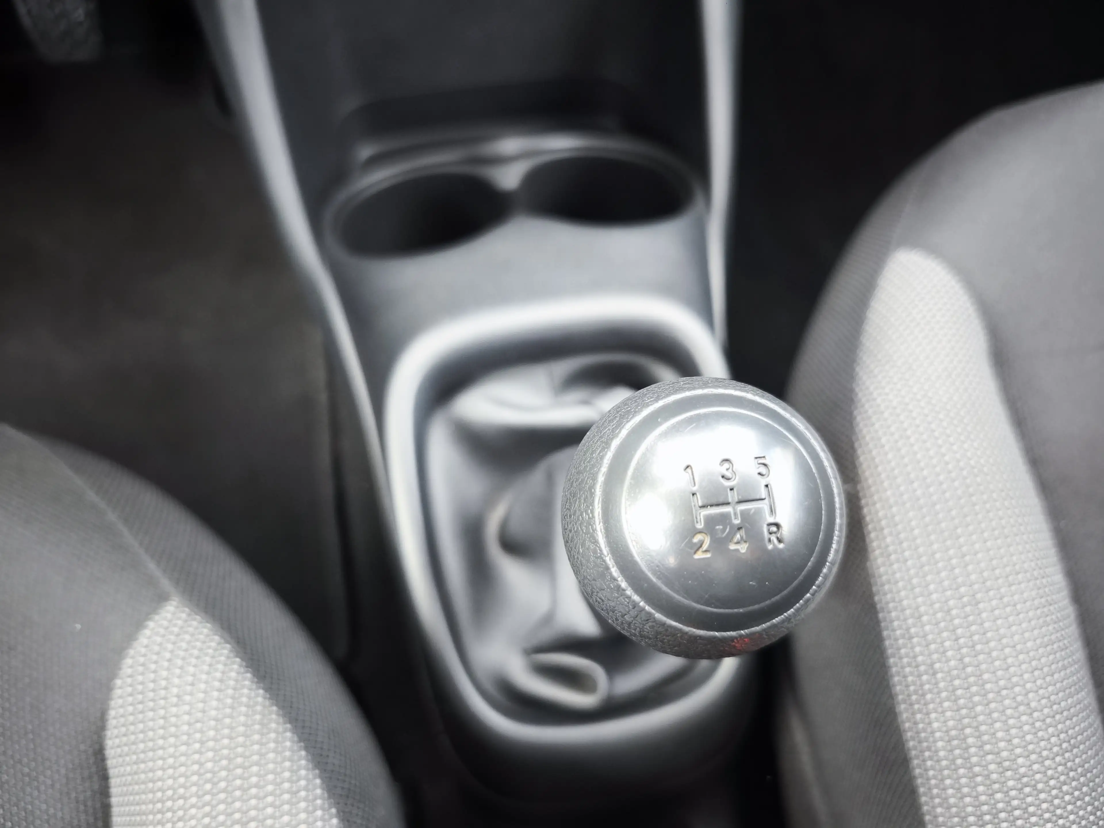 Toyota Aygo x 1,0 *GJR KLIMA* — photo 15