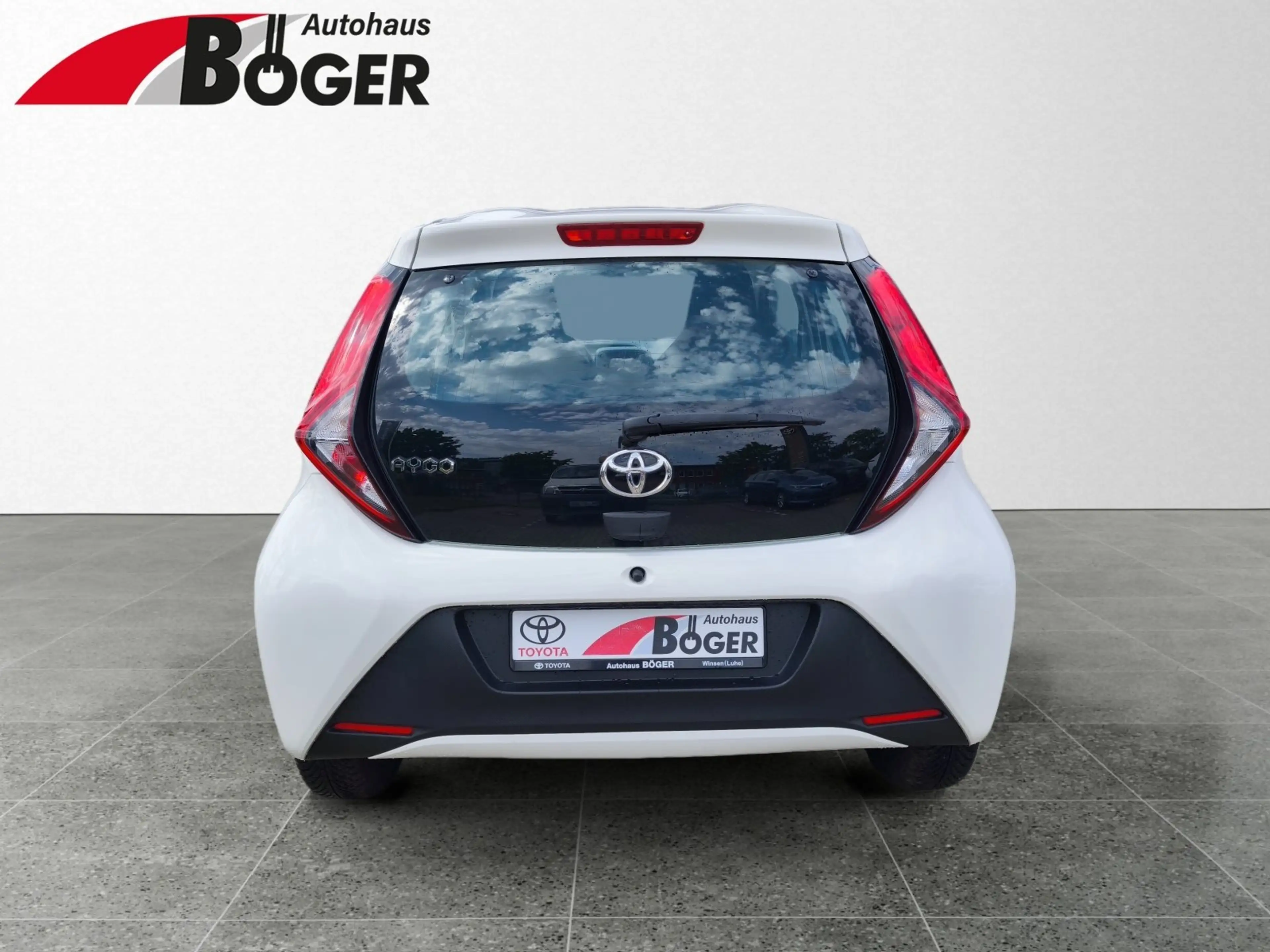 Toyota Aygo x 1,0 *GJR KLIMA* — photo 7