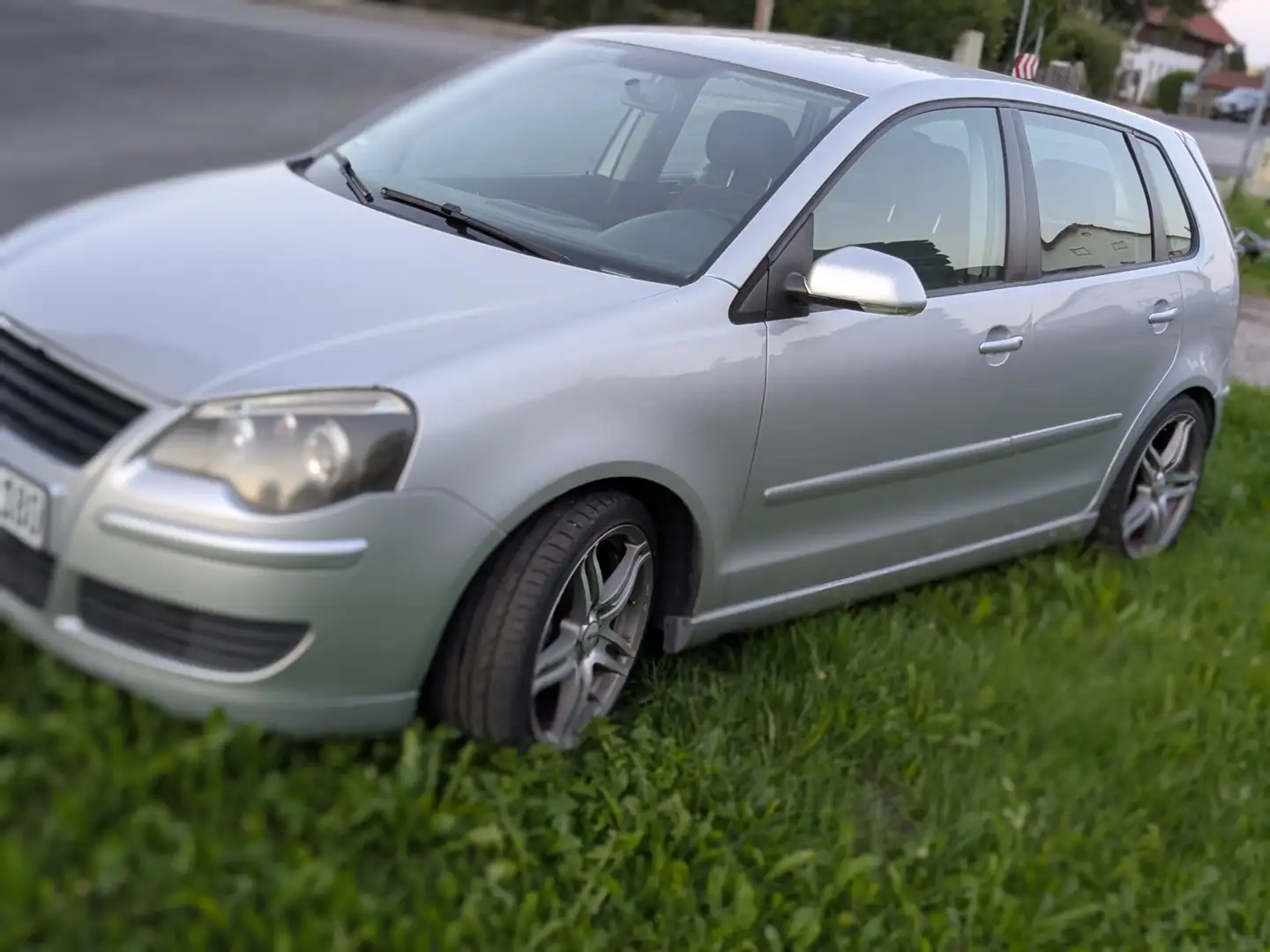Volkswagen Polo Polo 1.4 TDI United Silber - 1