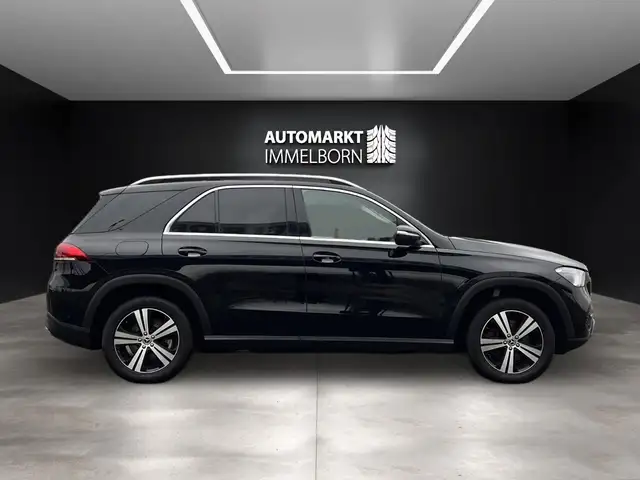 Mercedes-Benz Gle view 11