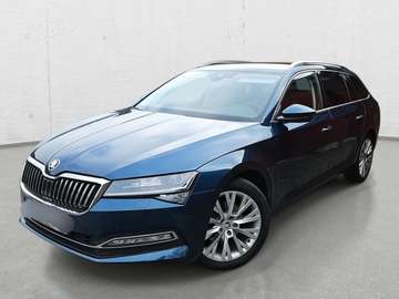 Style 4x4 APPLINK LED PDC ACC AHK STHZG WINTER