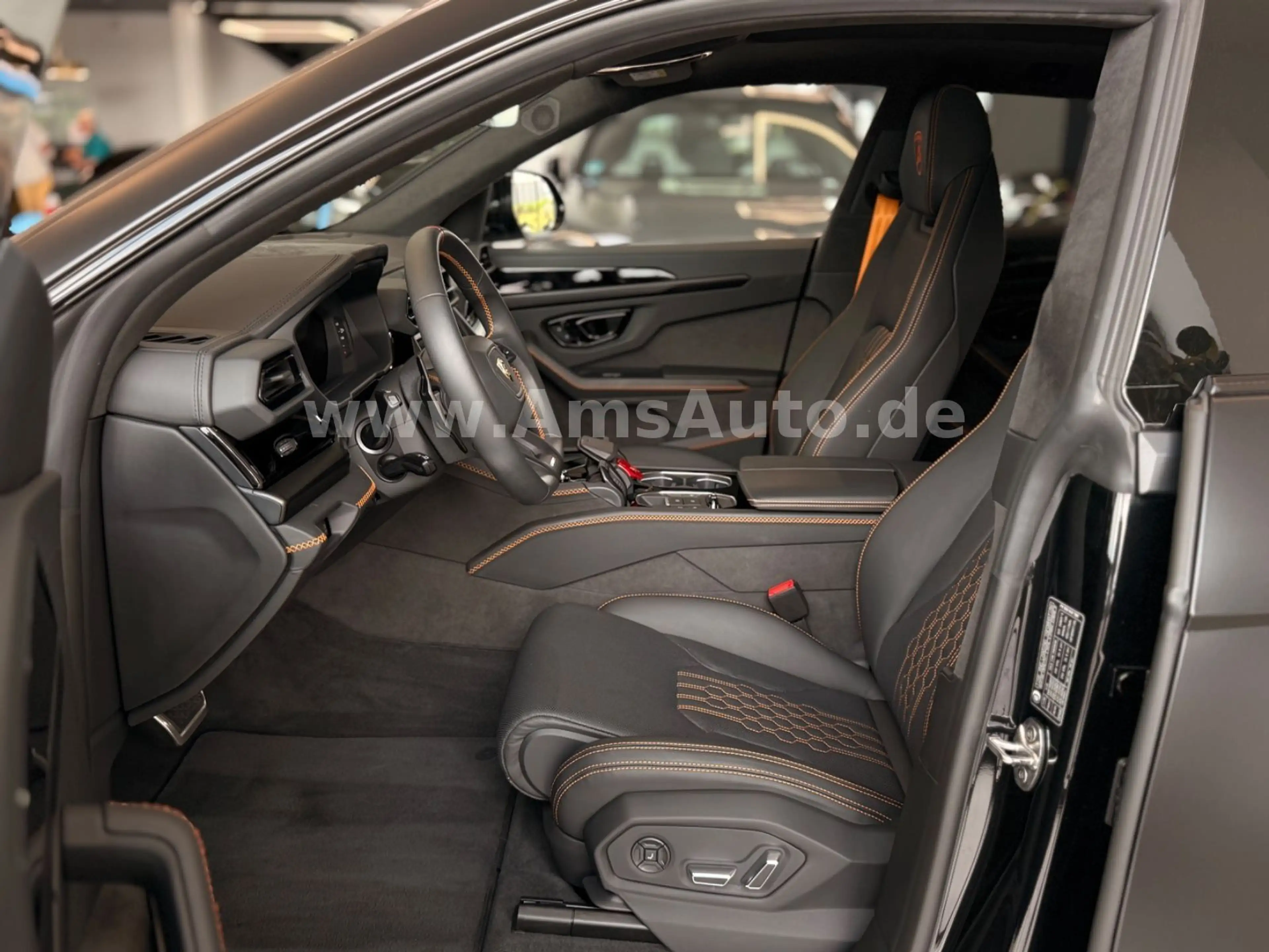Lamborghini Urus SE 4.0 V8 PHEV B&O Pano PPF Matt — photo 11