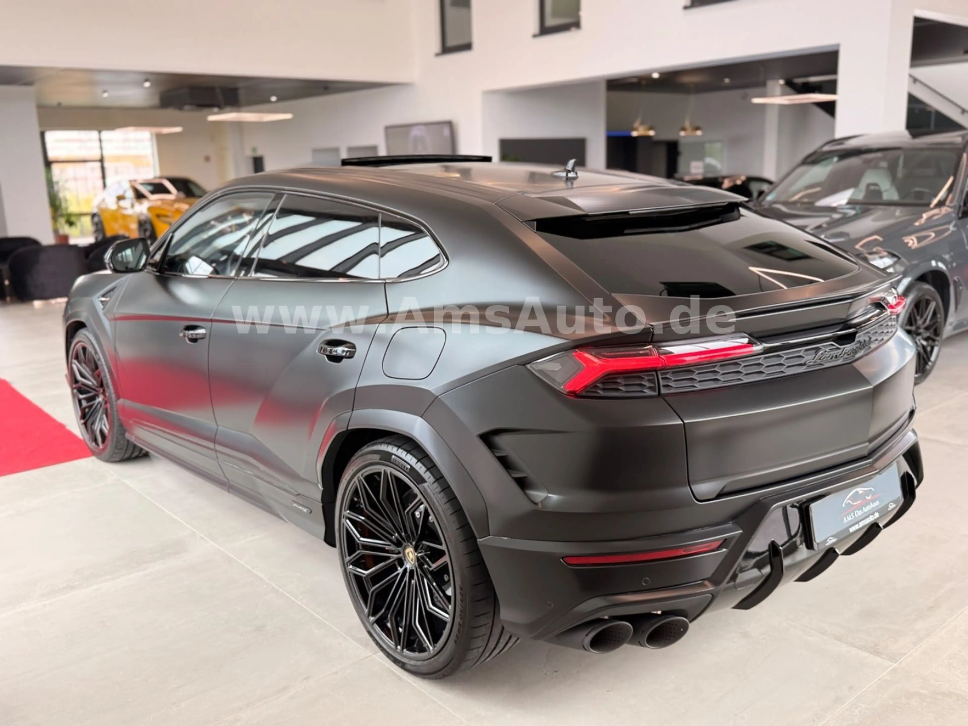 Lamborghini Urus SE 4.0 V8 PHEV B&O Pano PPF Matt — photo 4