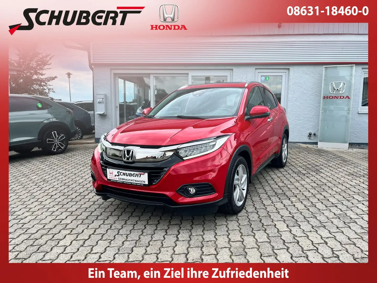 Honda HR-V 1.5 i-VTEC Executive crvena - 1