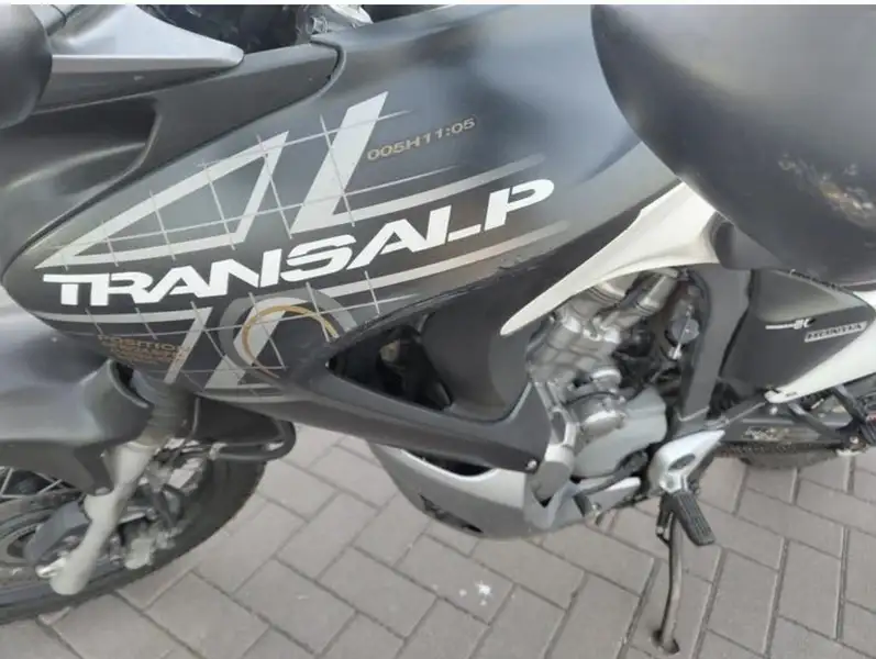 Honda XL 750 Transalp - foto 7