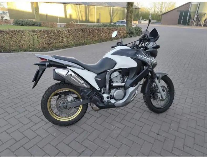 Honda XL 750 Transalp
