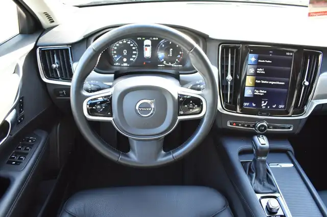 Volvo V90 view 14