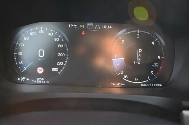 Volvo V90 view 15