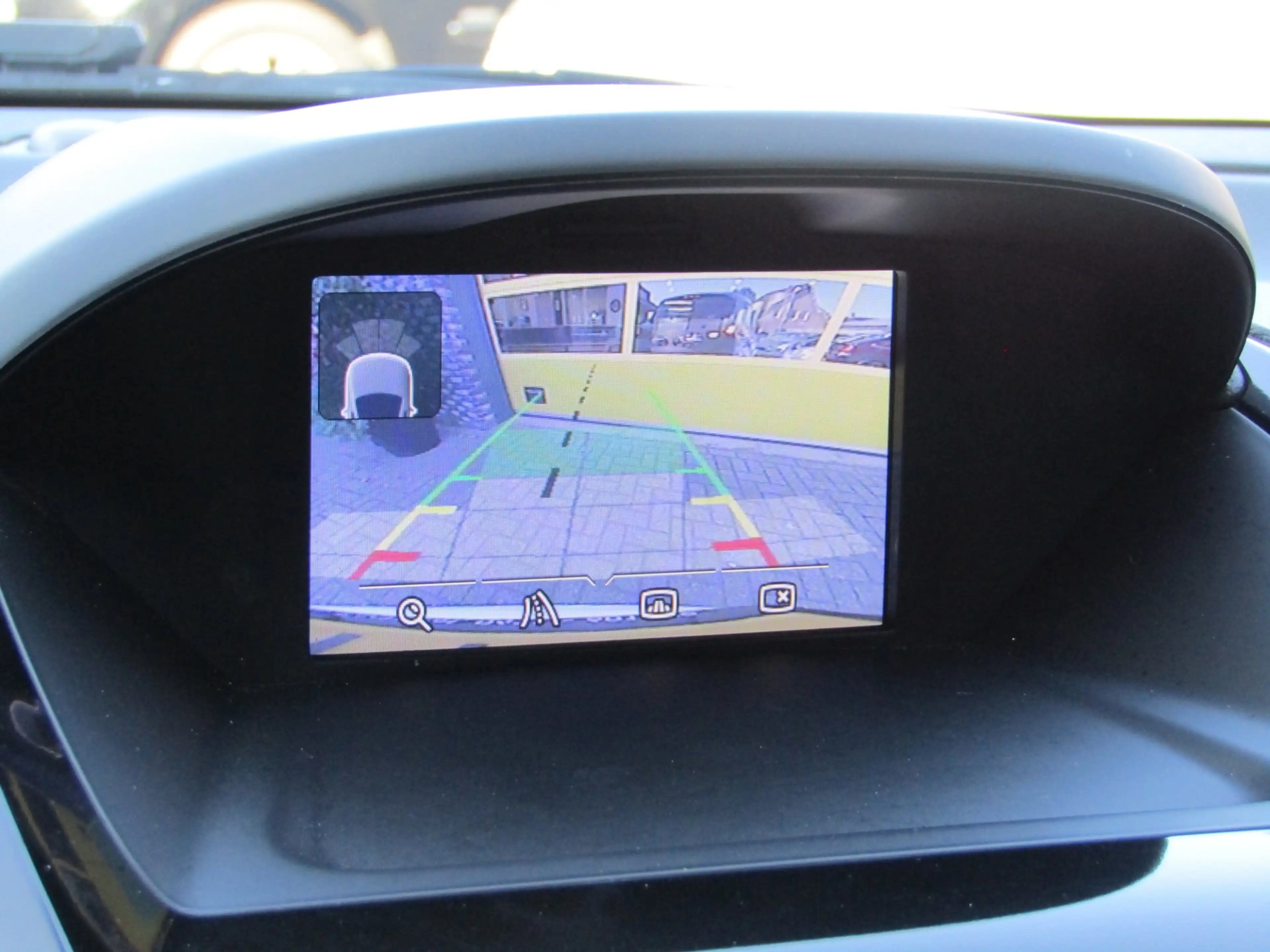 Ford B-Max 1.0 EcoBoost Titanium — photo 11