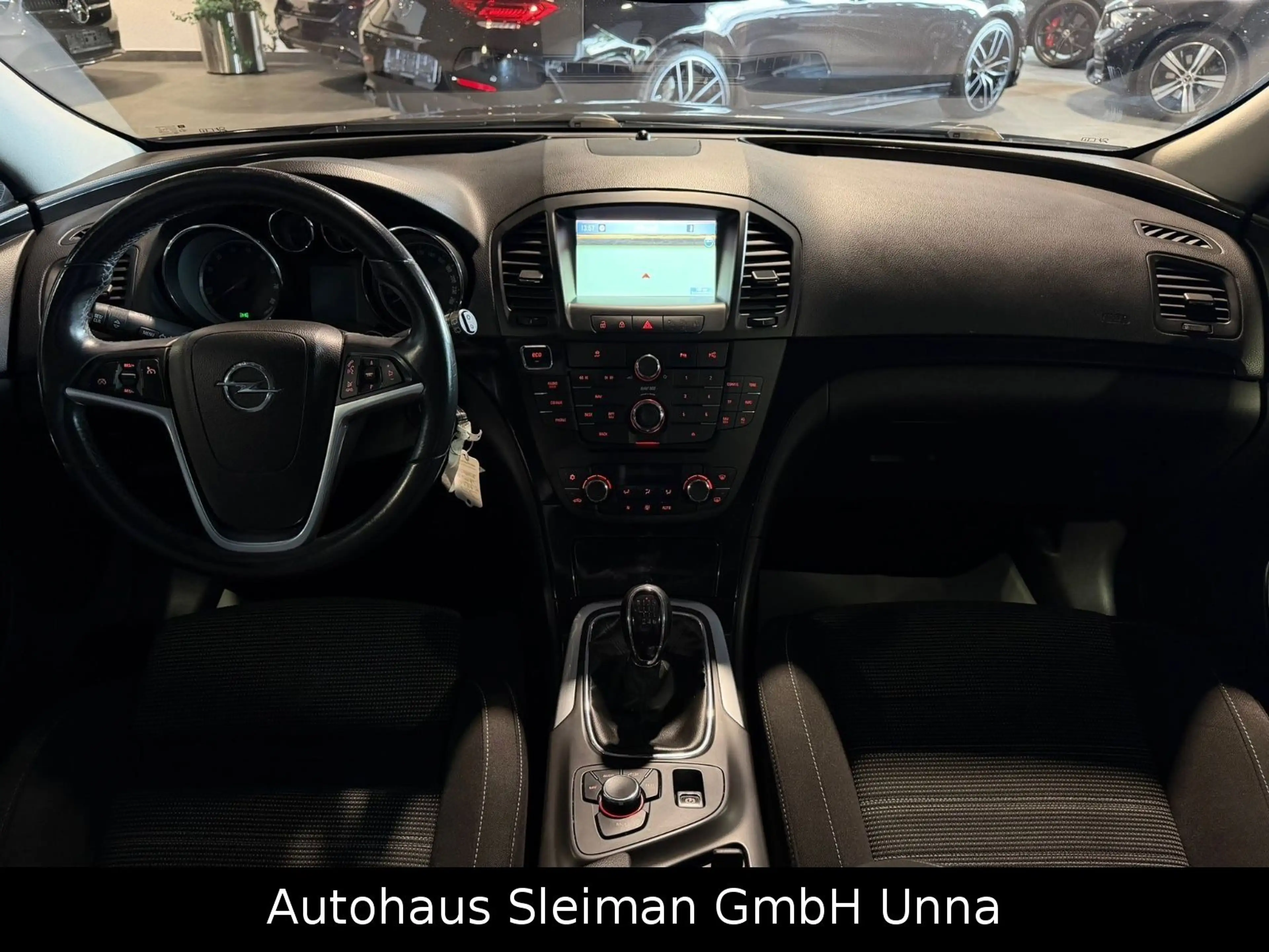 Opel Insignia A Sports Tourer Innovation 1,4 Turbo — photo 10