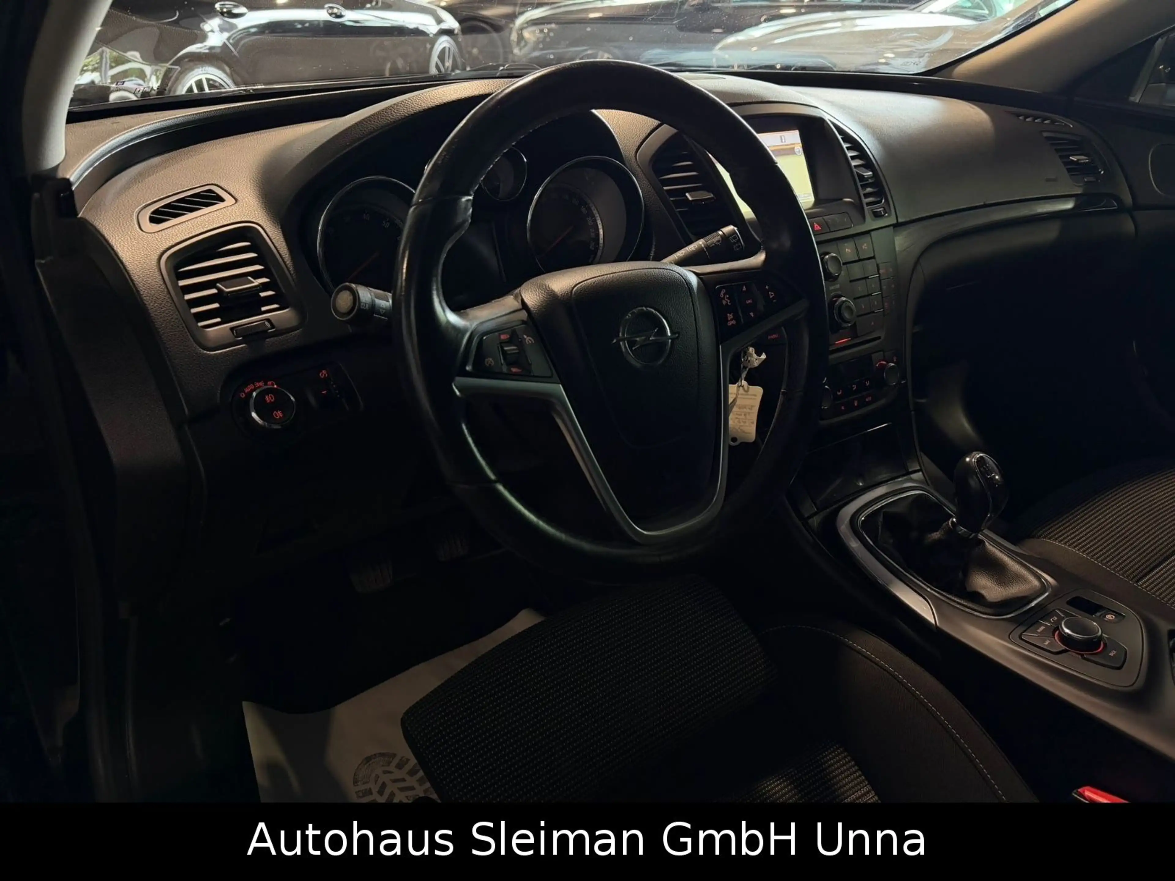 Opel Insignia A Sports Tourer Innovation 1,4 Turbo — photo 8