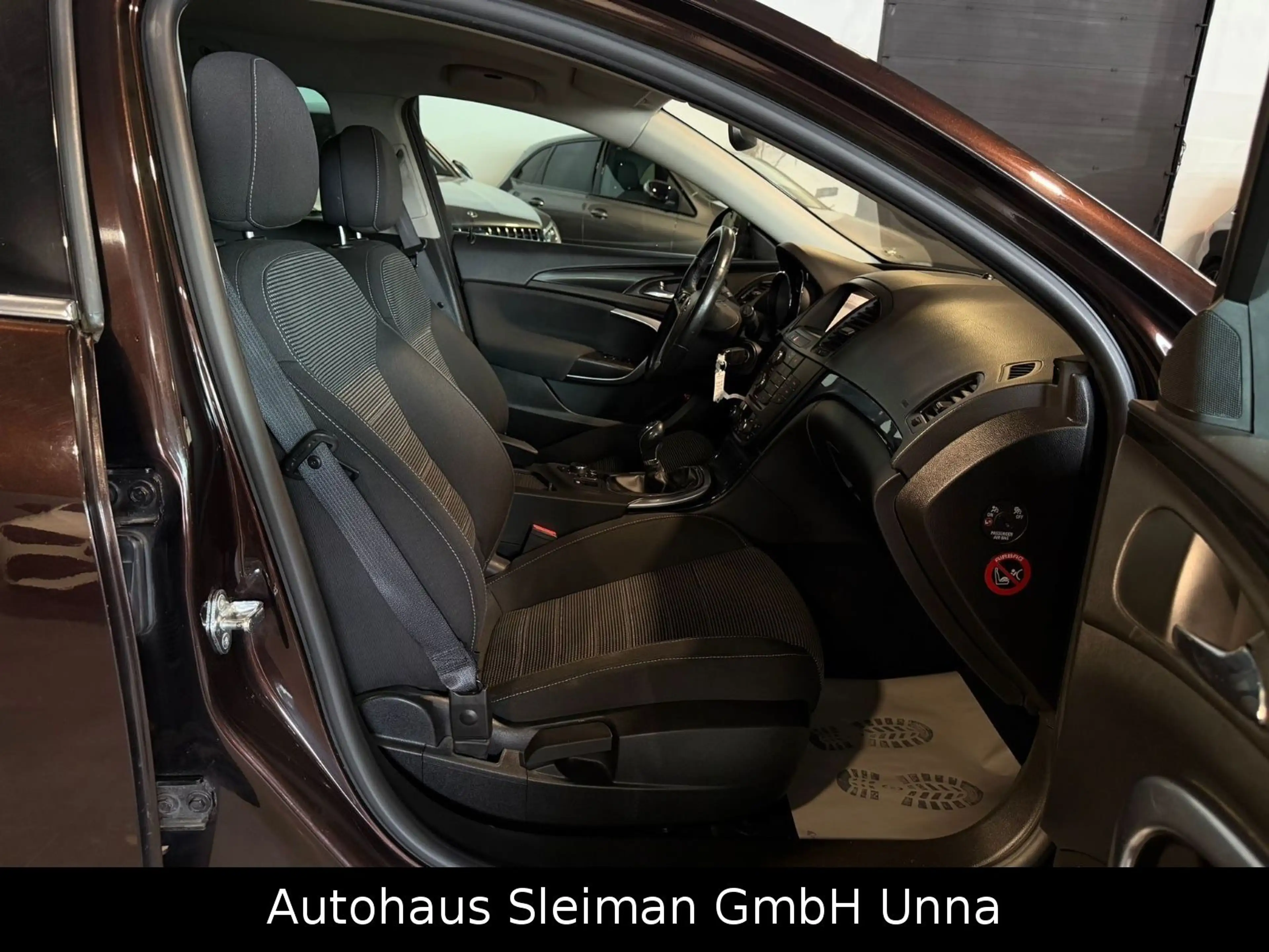 Opel Insignia A Sports Tourer Innovation 1,4 Turbo — photo 13