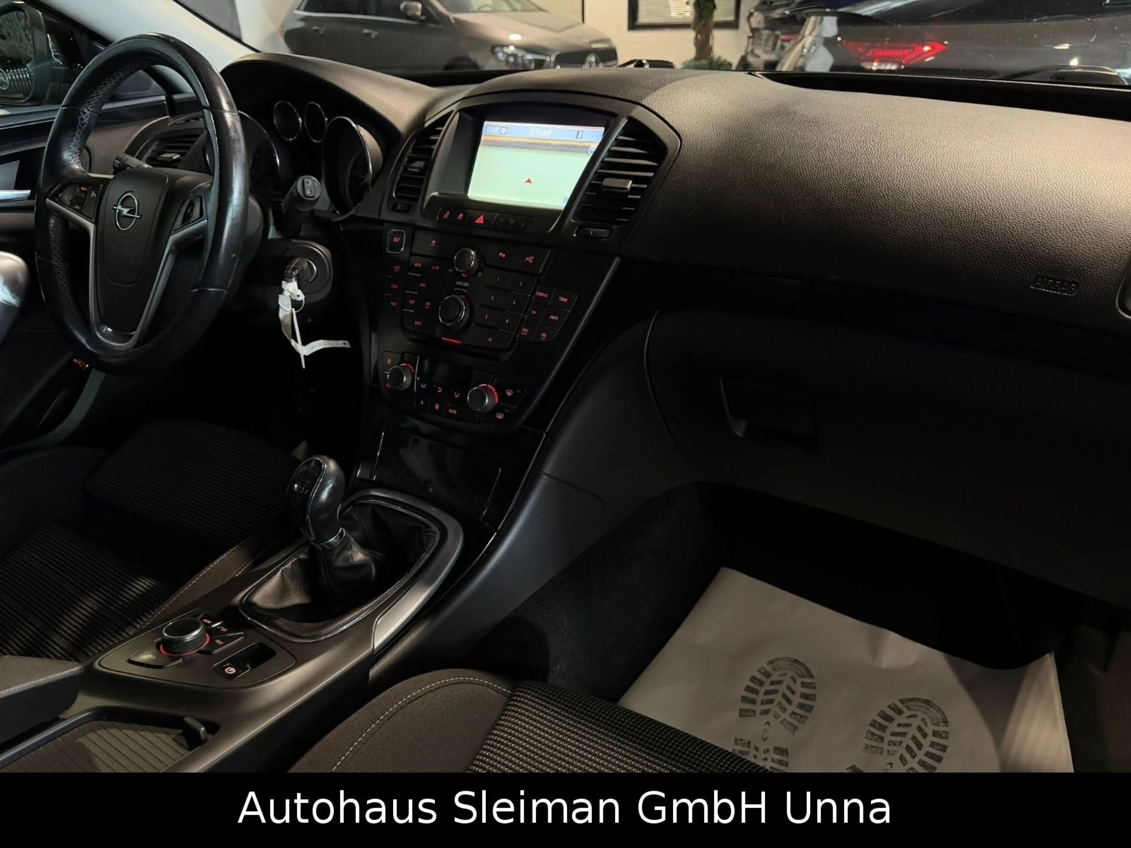 Opel Insignia A Sports Tourer Innovation 1,4 Turbo — photo 15