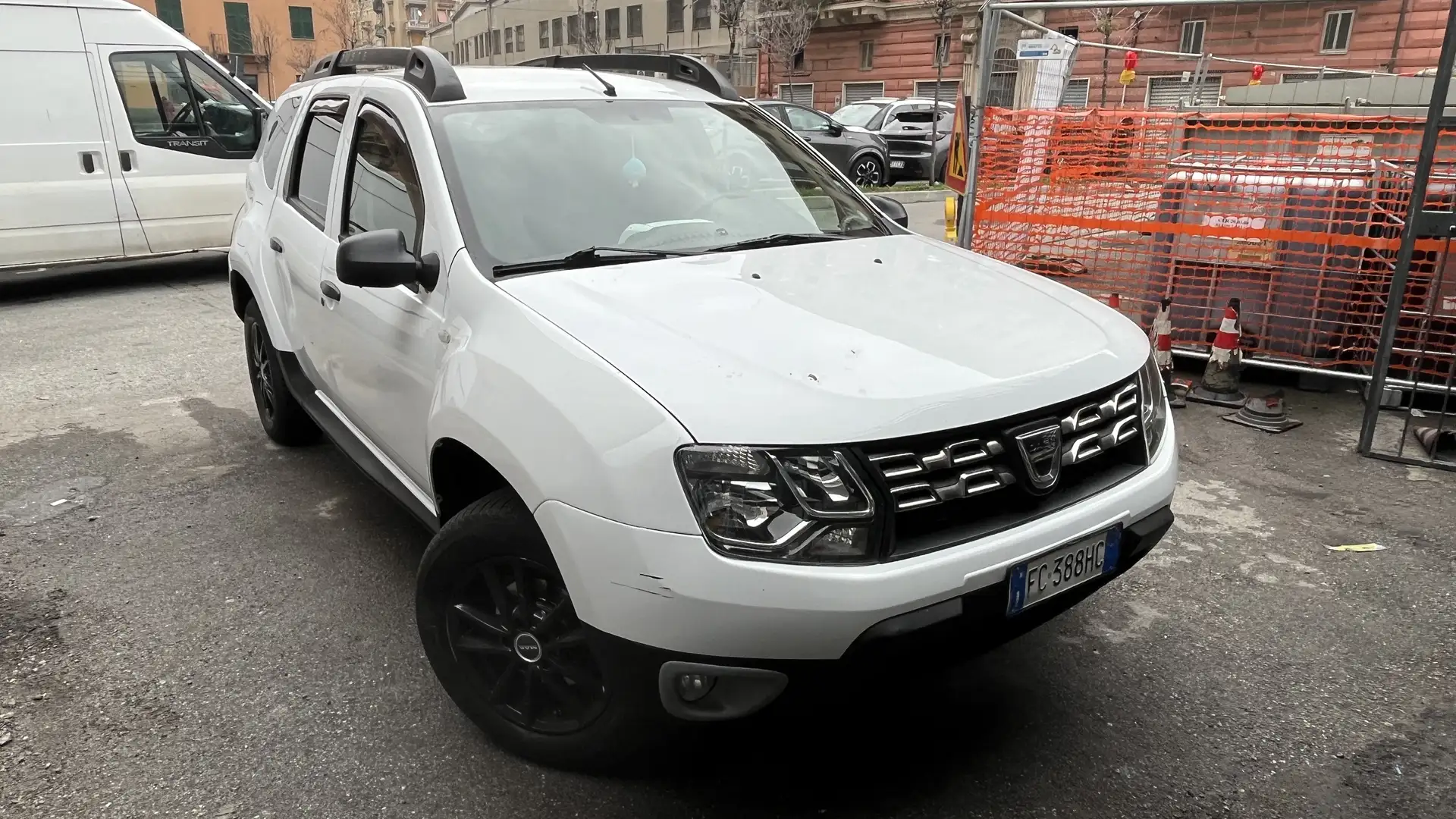 Dacia Duster 1.5 dci Laureate 4x2 110cv - 1