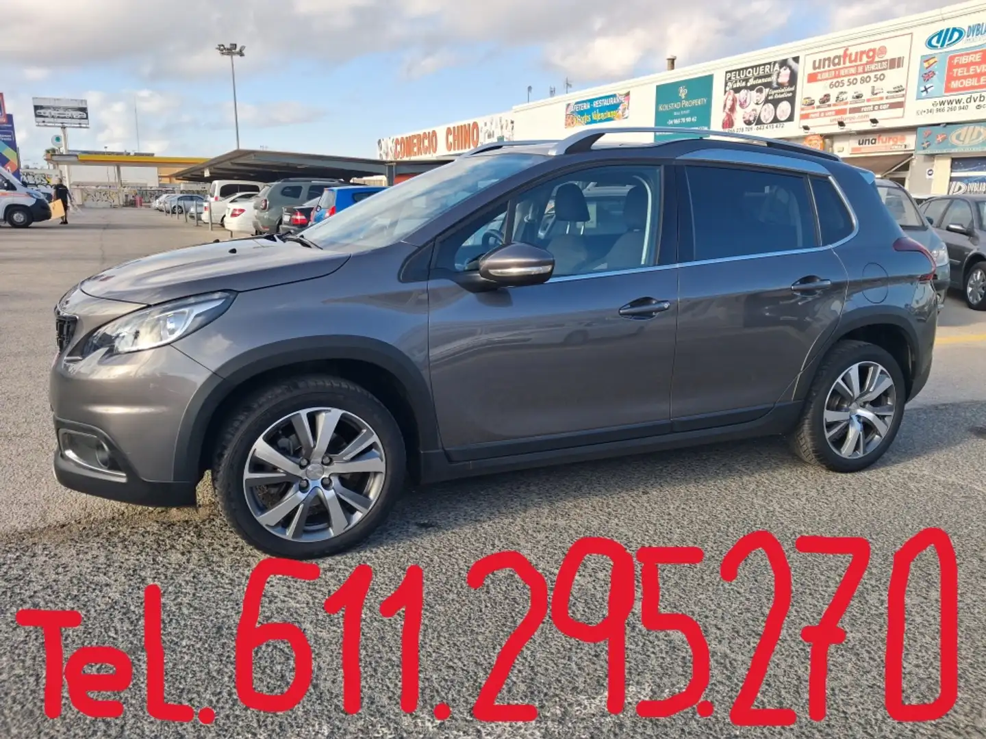 Peugeot 2008 1.2 PureTech S&S Allure EAT6 110 Grijs - 2