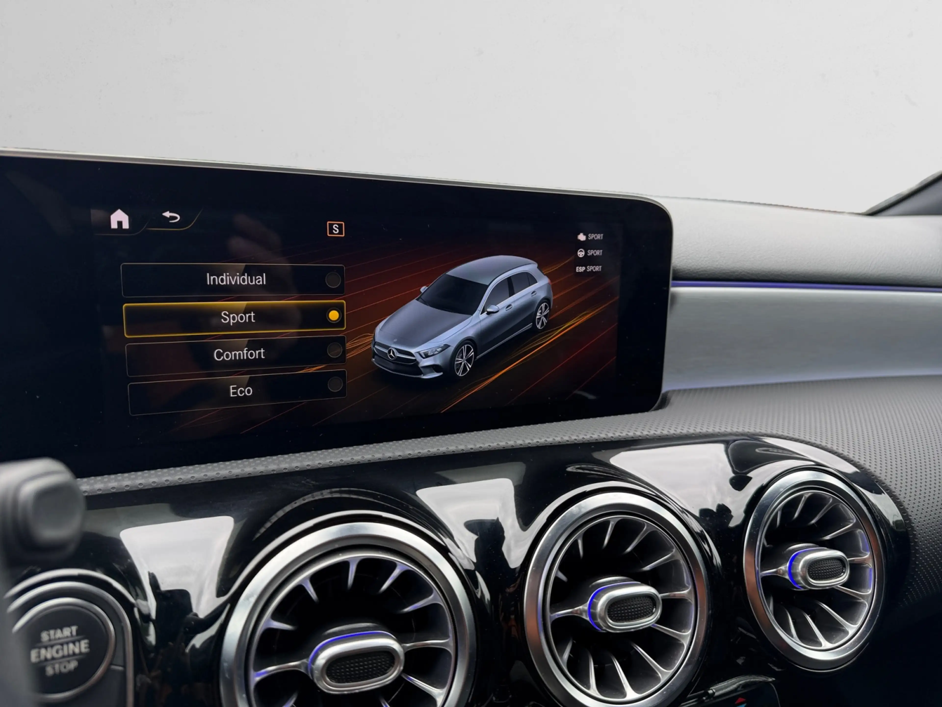 Mercedes-Benz A 180 AMG Night Edition Aut- Nap 9dkm, Dealer Onderhoude — photo 11