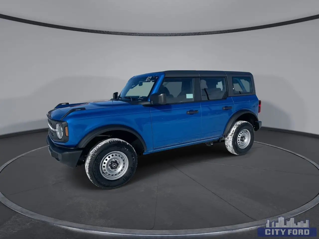 Ford Bronco снимка Ford Bronco