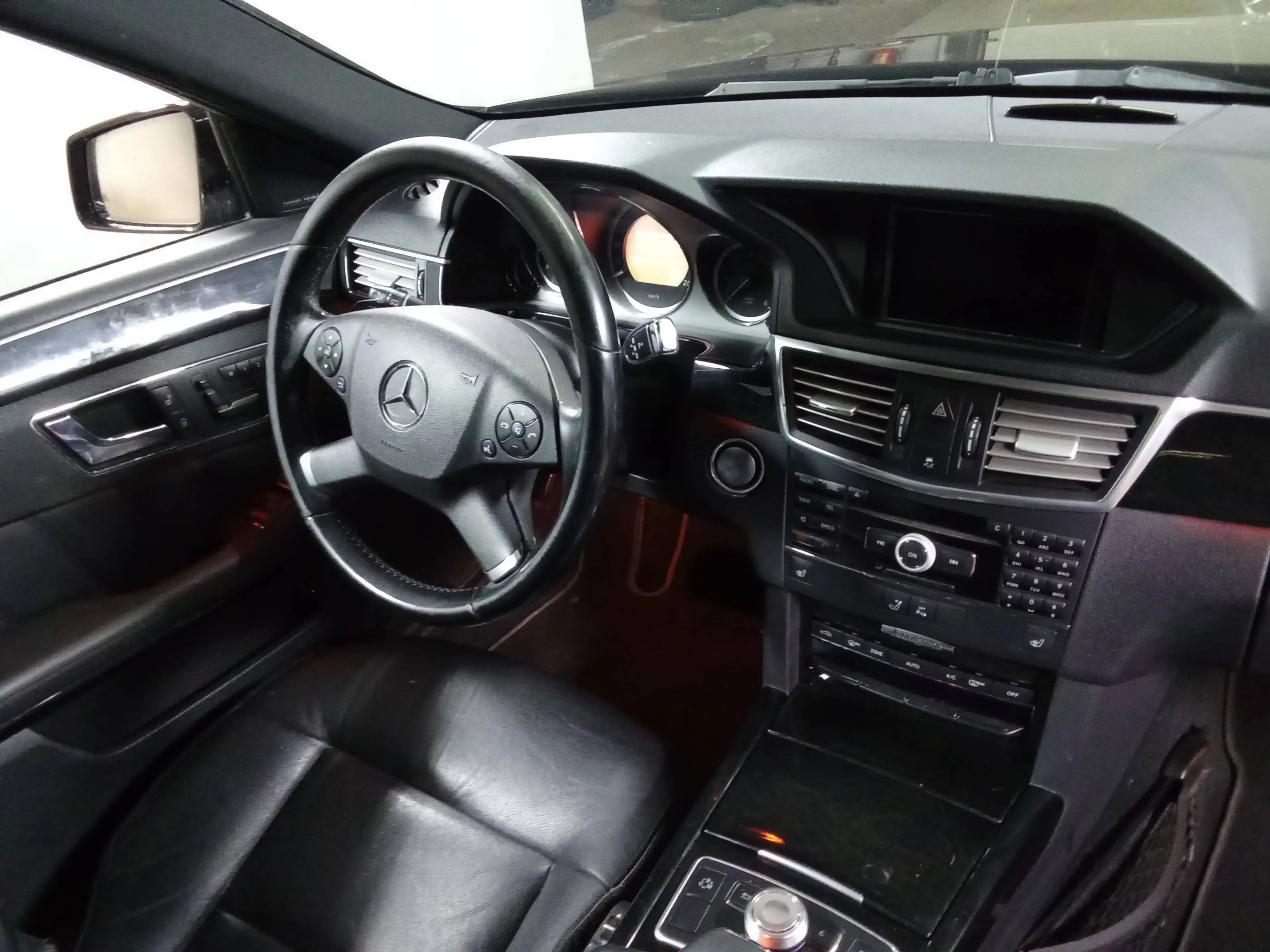 Mercedes-Benz E 350 E 350 CDI BlueEfficiency (212.225) — photo 7