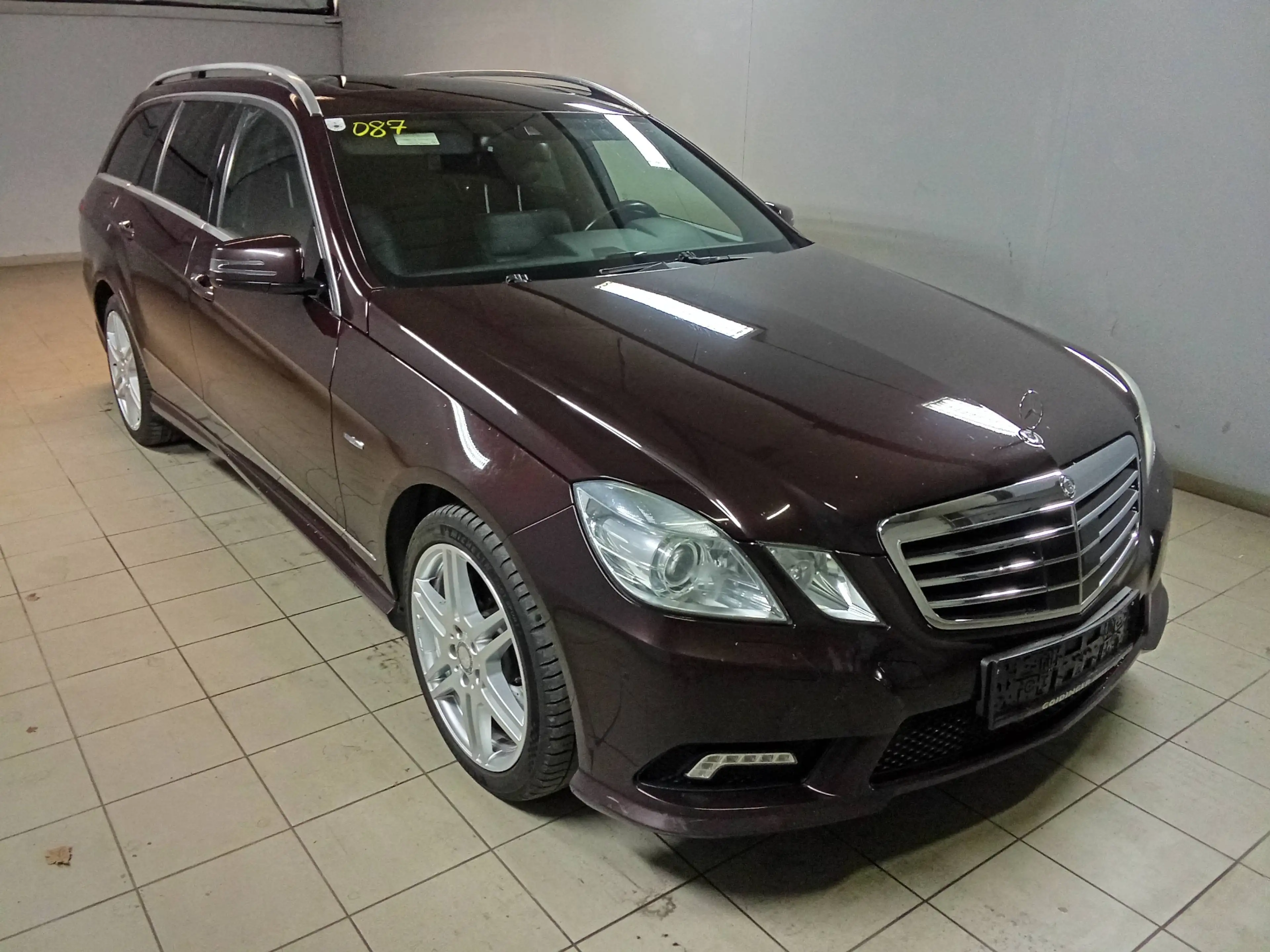 Mercedes-Benz E 350 E 350 CDI BlueEfficiency (212.225) — photo 2