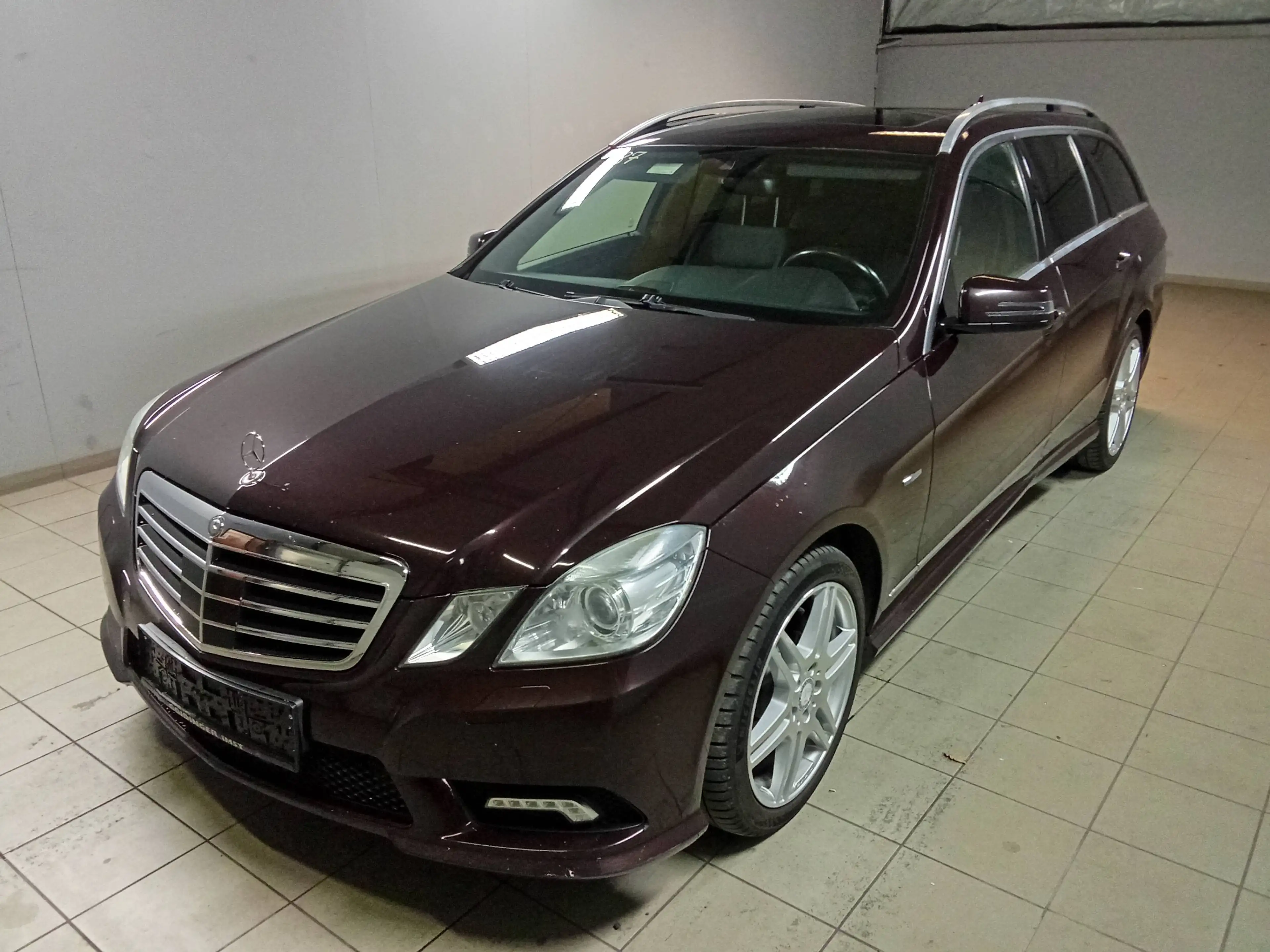 Mercedes-Benz E 350 E 350 CDI BlueEfficiency (212.225)