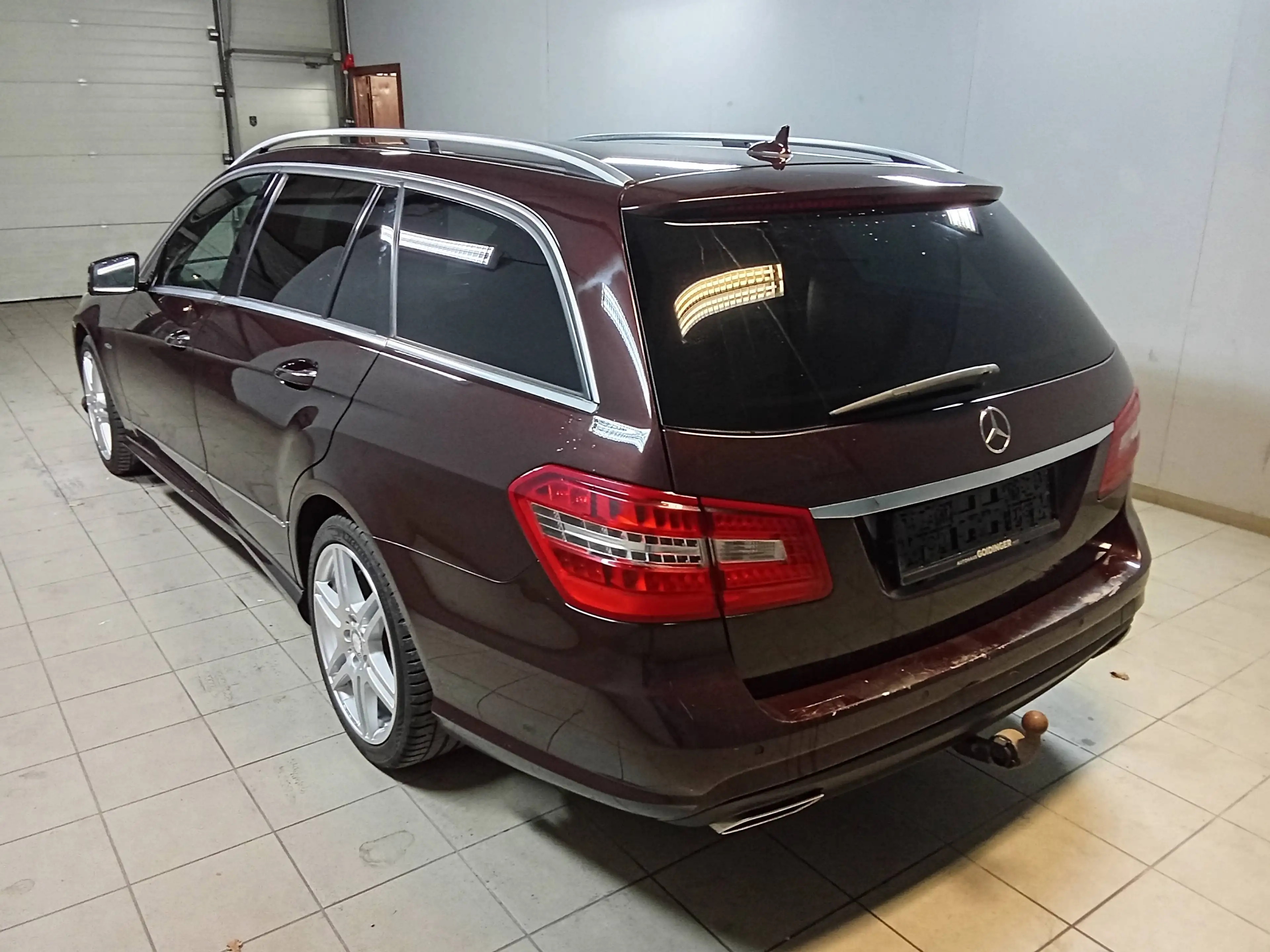 Mercedes-Benz E 350 E 350 CDI BlueEfficiency (212.225) — photo 4