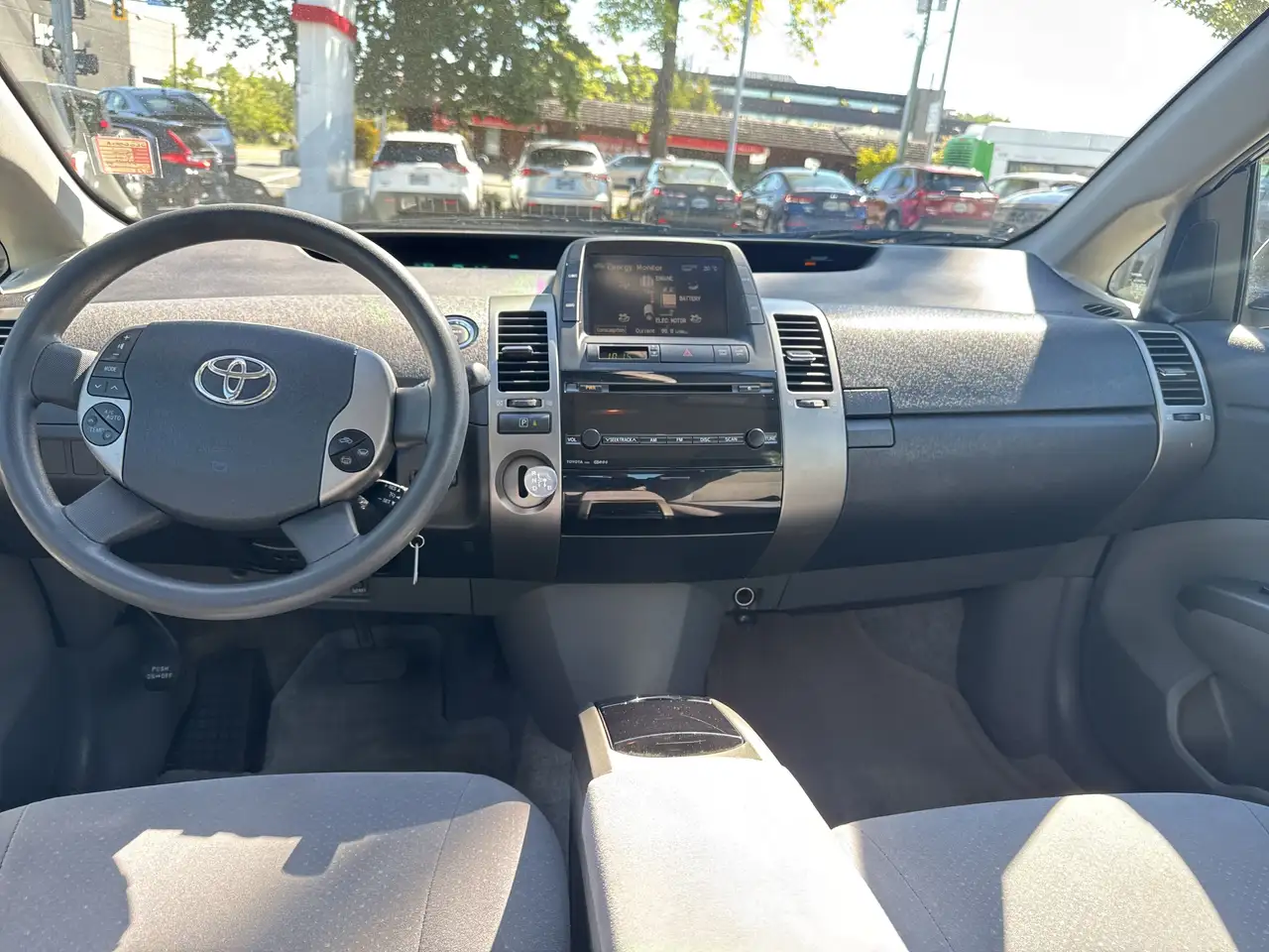 Toyota Prius снимка Toyota Prius
