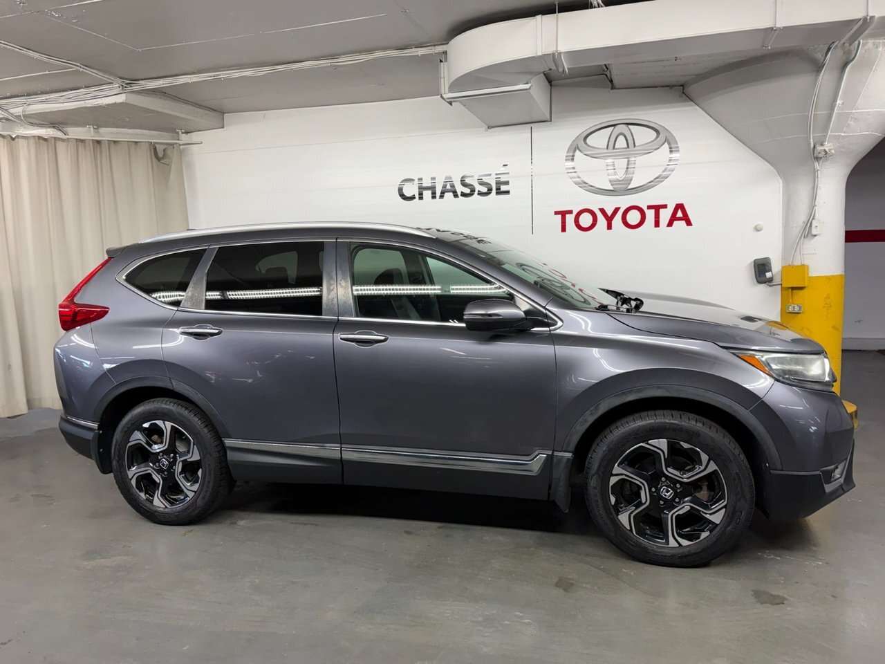 2018 Honda CR-V TOURING *CUIR+TOIT PANORAMIQUE+NAVIGATION* JAMAIS — снимка 1