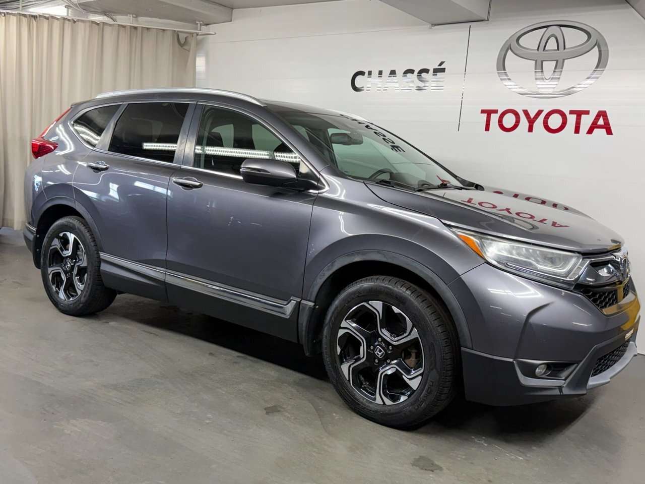 2018 Honda CR-V TOURING *CUIR+TOIT PANORAMIQUE+NAVIGATION* JAMAIS