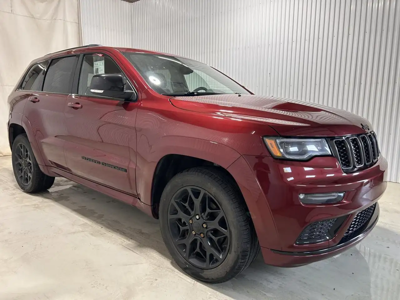 Jeep Grand Cherokee снимка Jeep Grand Cherokee