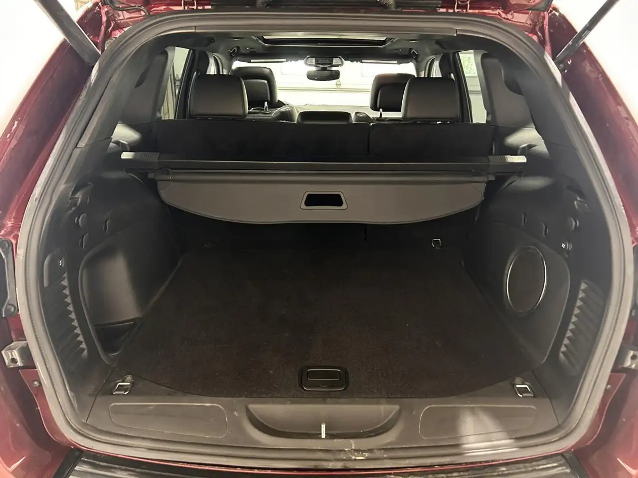Jeep Grand Cherokee снимка Jeep Grand Cherokee