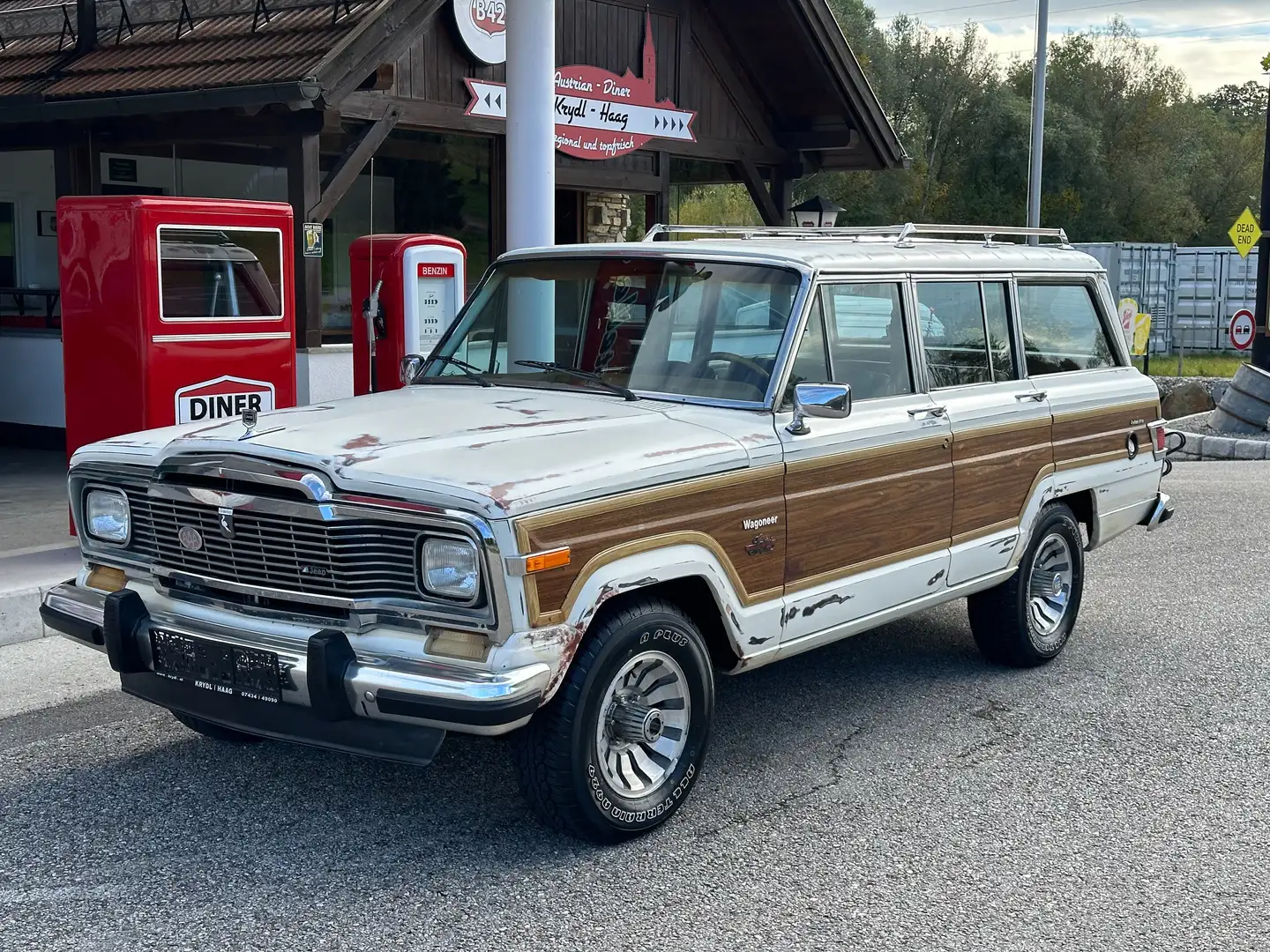 Jeep Wagoneer V8 Aut. / TOP / White - 1