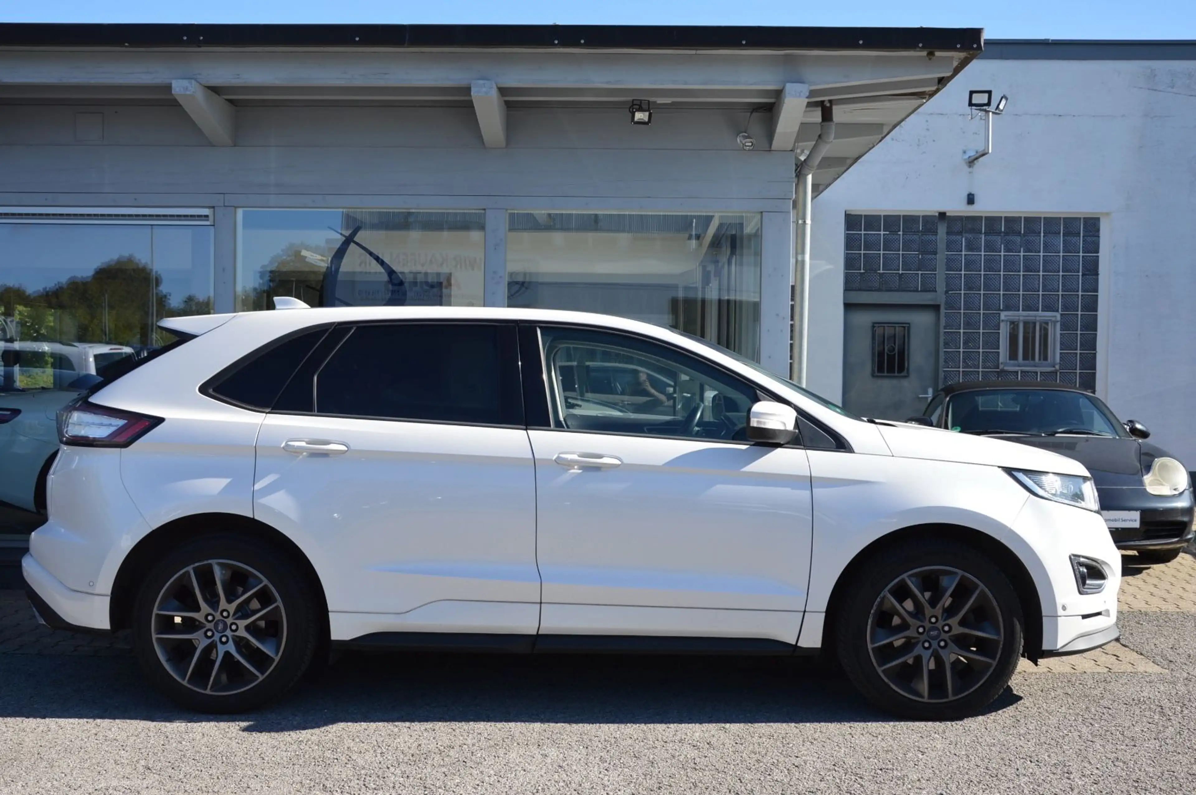 Ford Edge Sport 4x4 *SITZKLIMA*PANOO*AHK*CAM*NAVI* — photo 5
