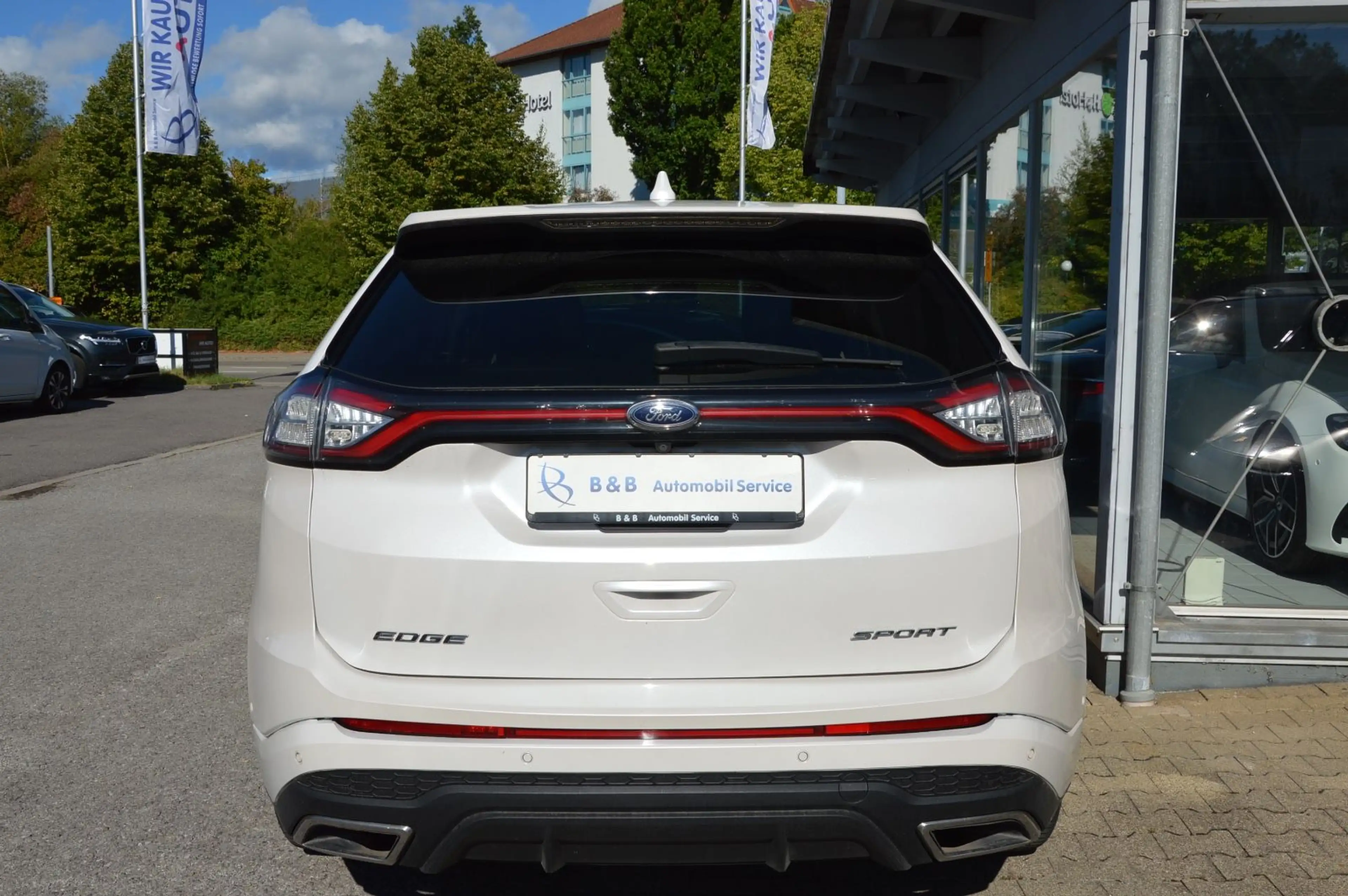 Ford Edge Sport 4x4 *SITZKLIMA*PANOO*AHK*CAM*NAVI* — photo 8
