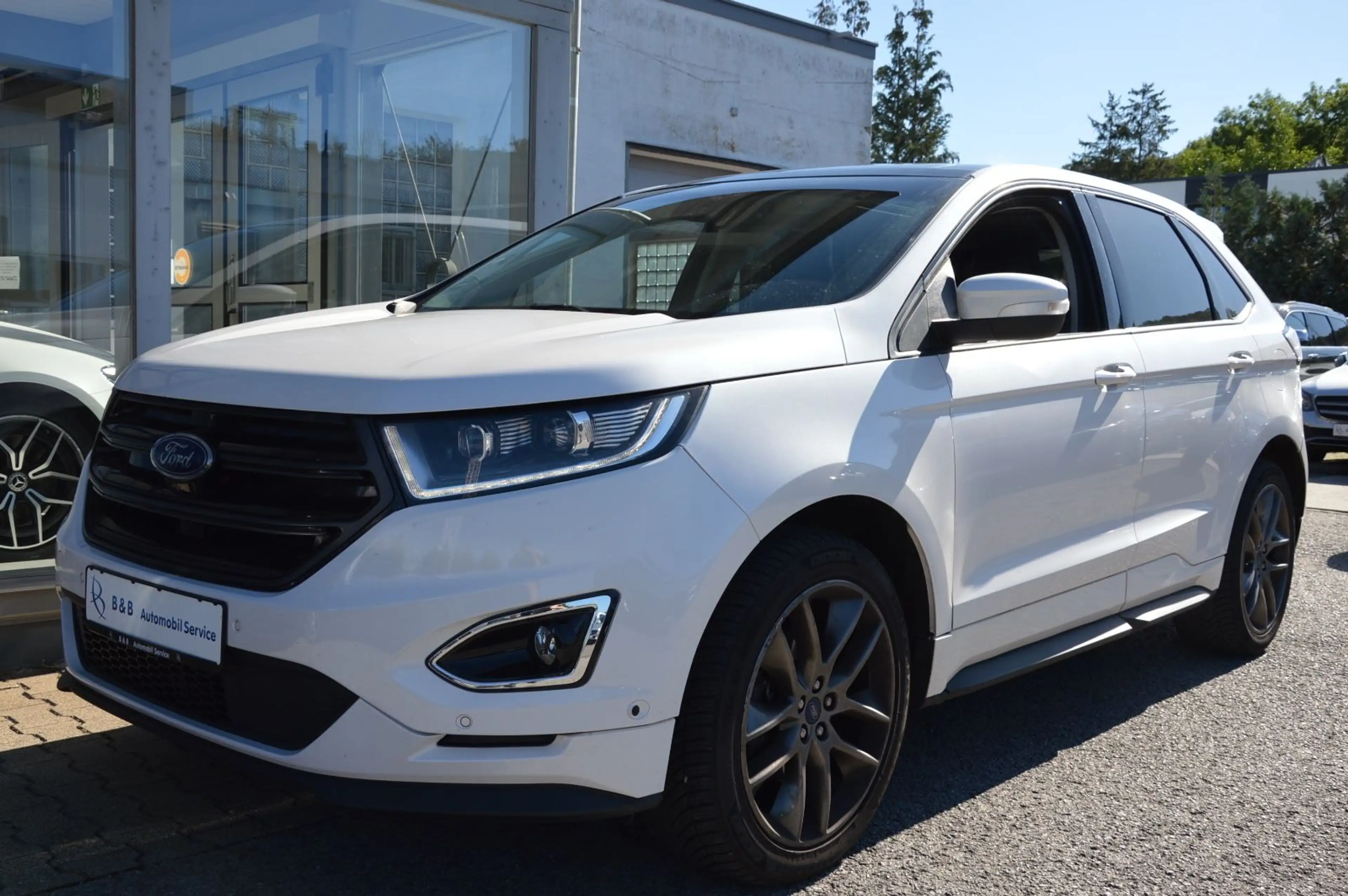 Ford Edge Sport 4x4 *SITZKLIMA*PANOO*AHK*CAM*NAVI*