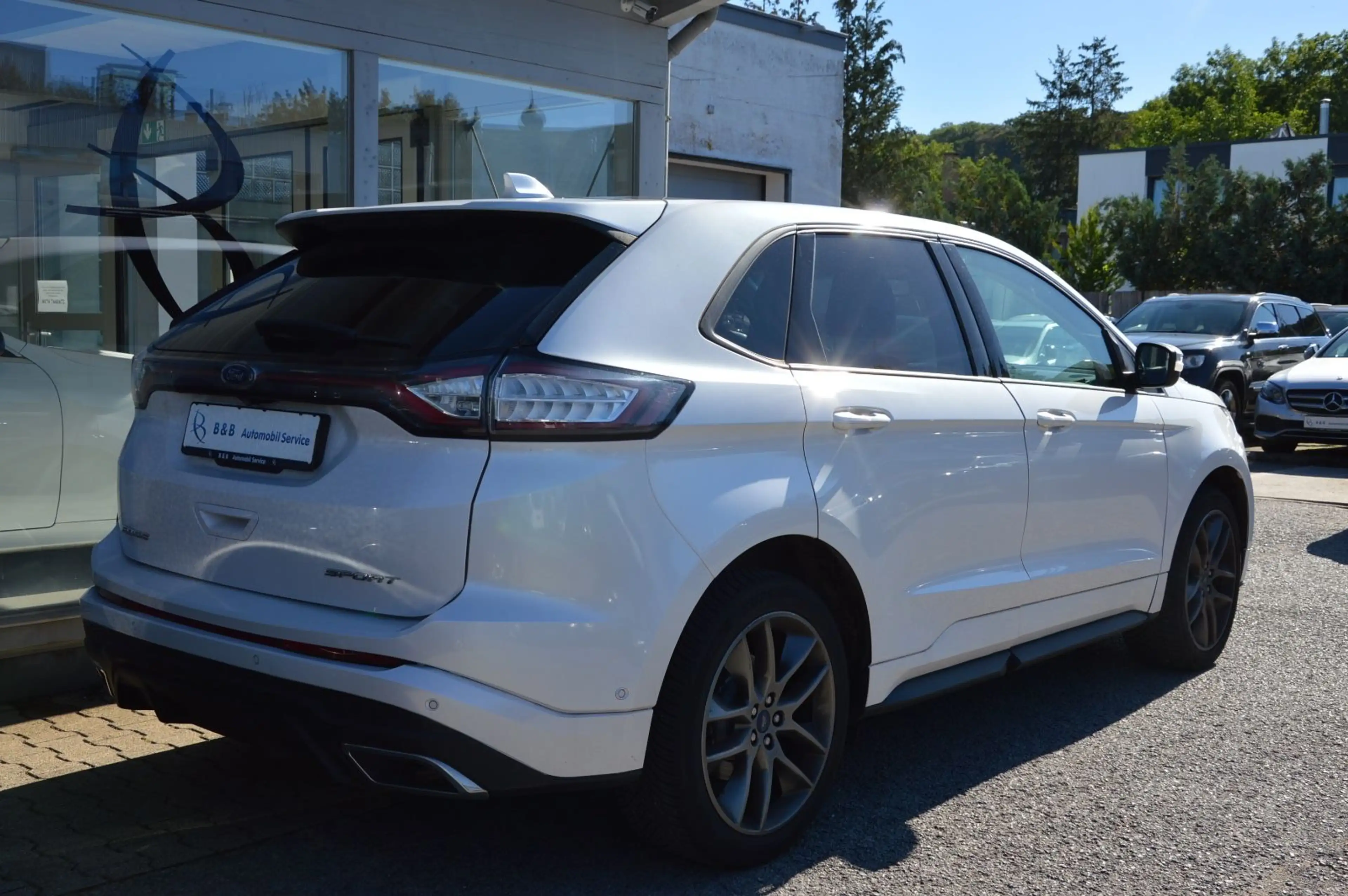Ford Edge Sport 4x4 *SITZKLIMA*PANOO*AHK*CAM*NAVI* — photo 6
