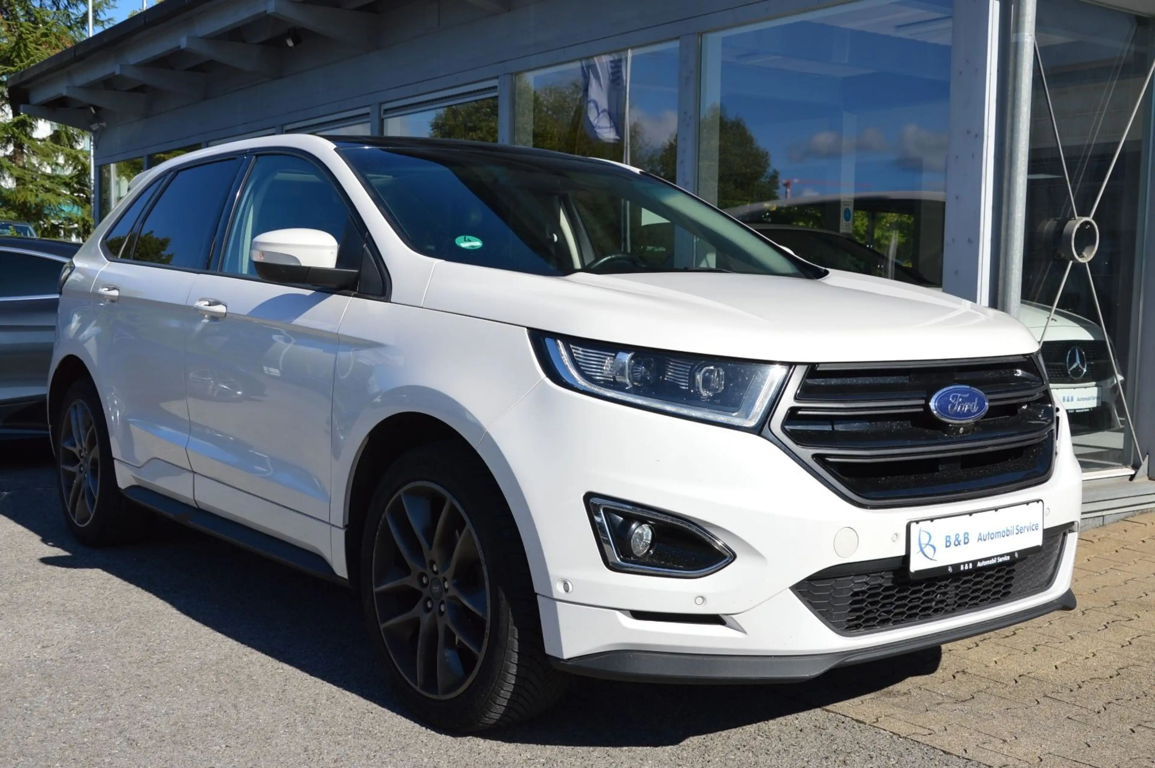 Ford Edge Sport 4x4 *SITZKLIMA*PANOO*AHK*CAM*NAVI* — photo 4