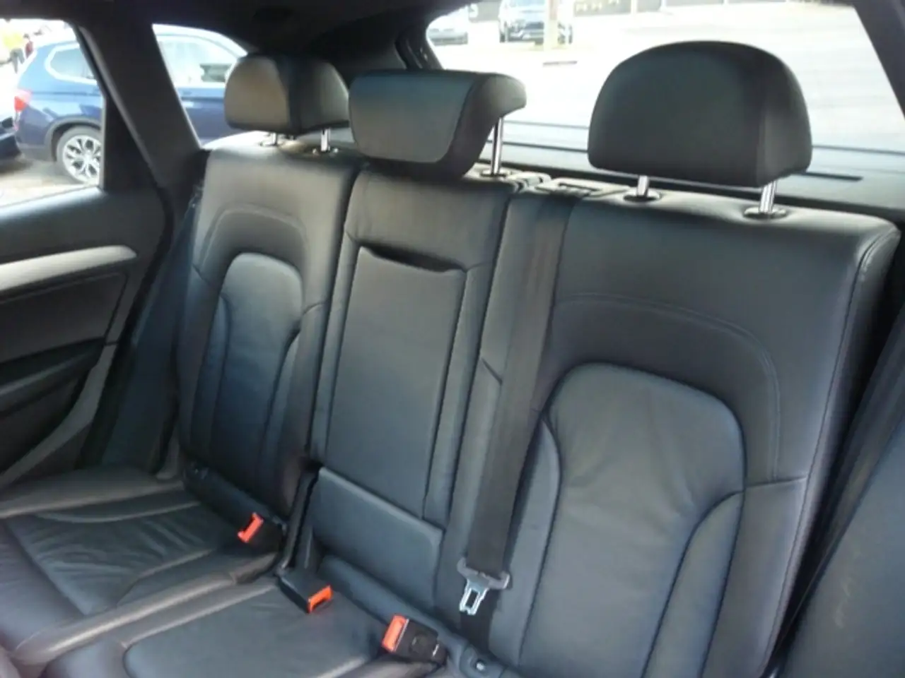 Audi Q5 снимка Audi Q5