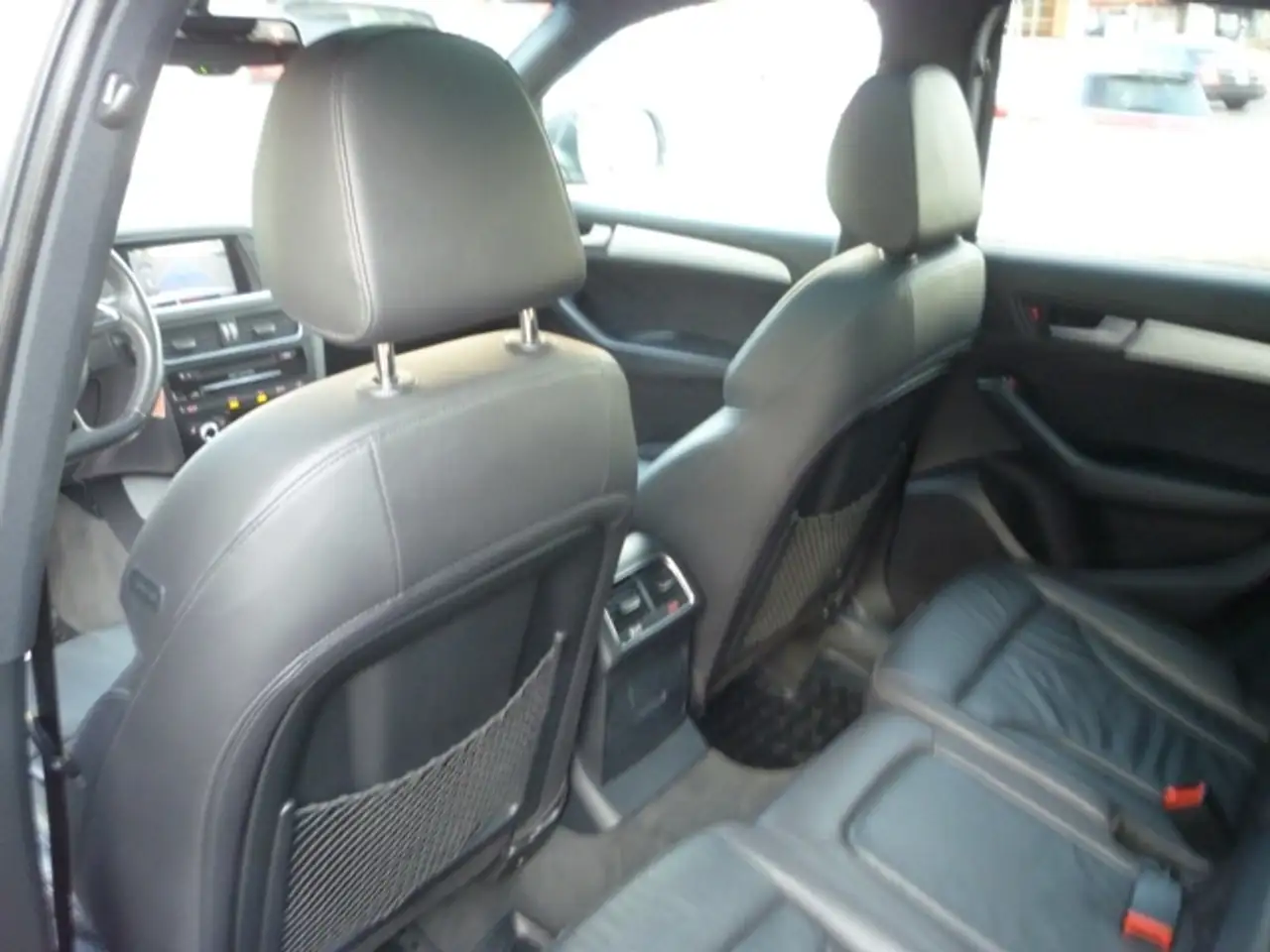 Audi Q5 снимка Audi Q5