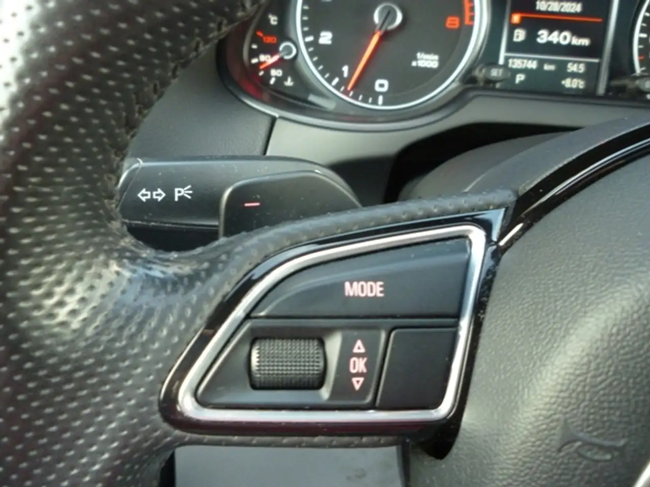 Audi Q5 снимка Audi Q5