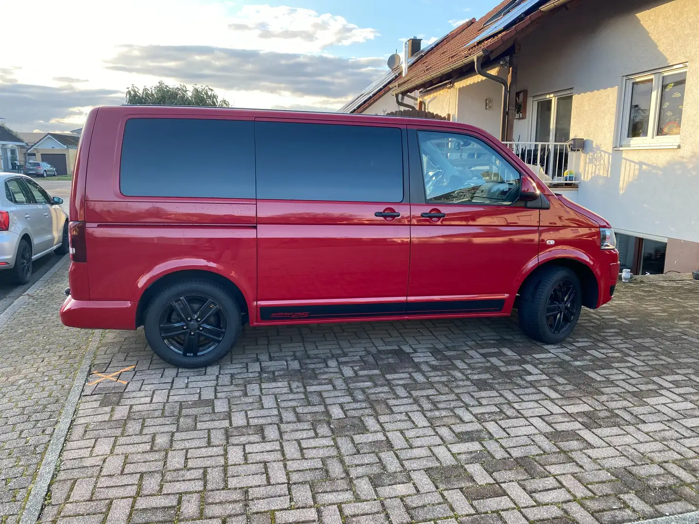 Volkswagen T5 Multivan Multivan Kurz DSG 4MOTION Edition 25 Rojo - 2