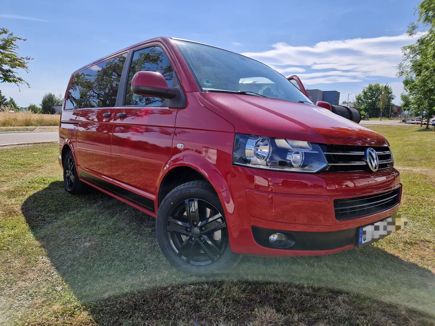 Volkswagen T5 Multivan Multivan Kurz DSG 4MOTION Edition 25 Rot - 1