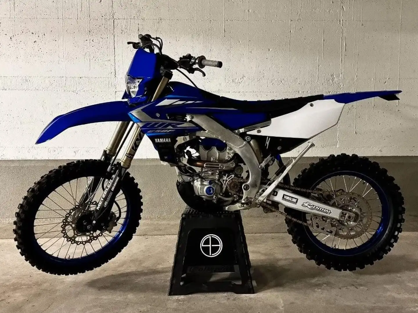 Yamaha WR 250 Чёрный - 1