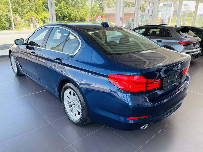 BMW 518 dA *** GARANTIE + COCKPIT + LED + CUIR + GPS *** — photo 8