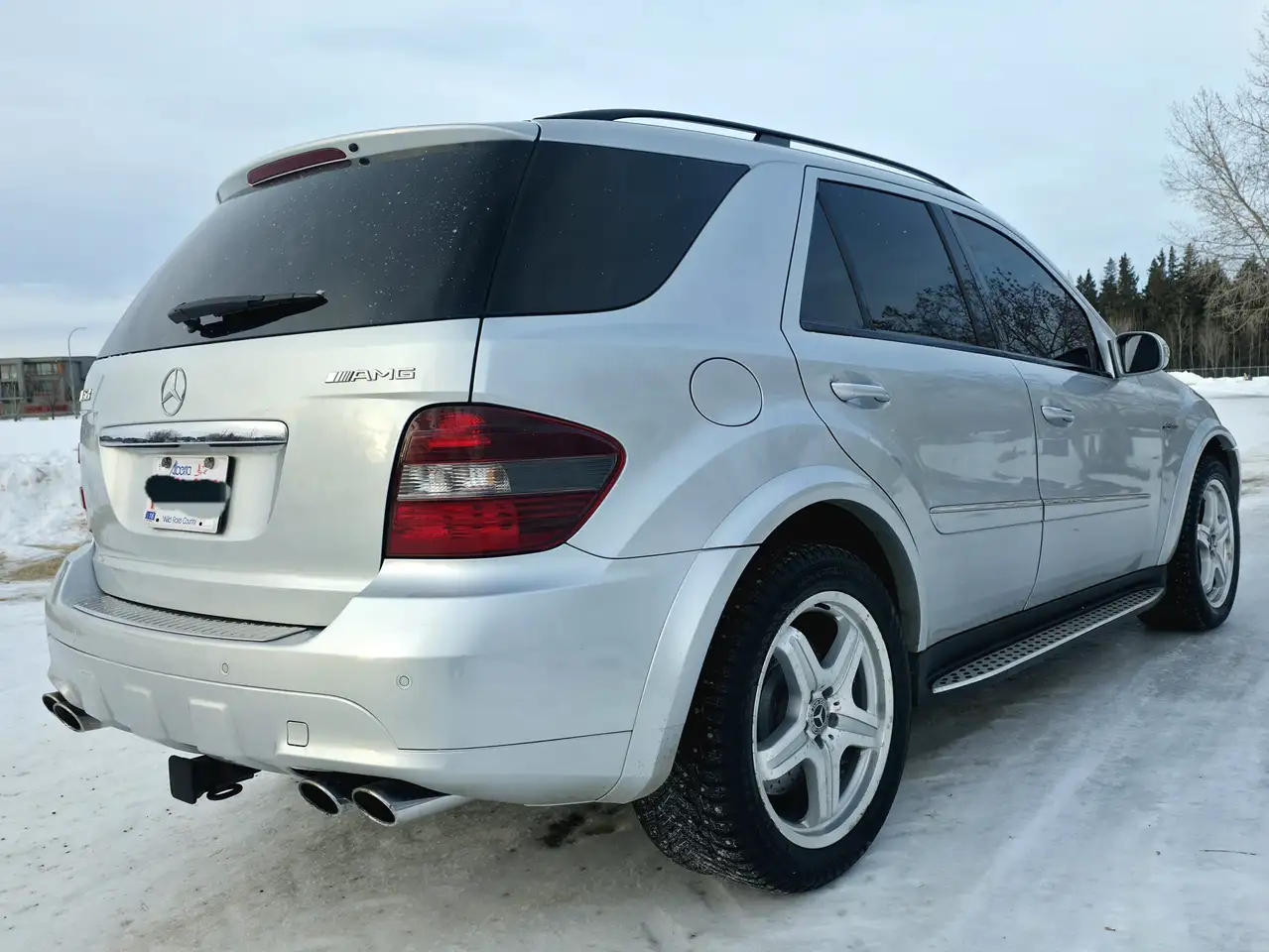 Mercedes-Benz M-Class снимка Mercedes-Benz M-Class