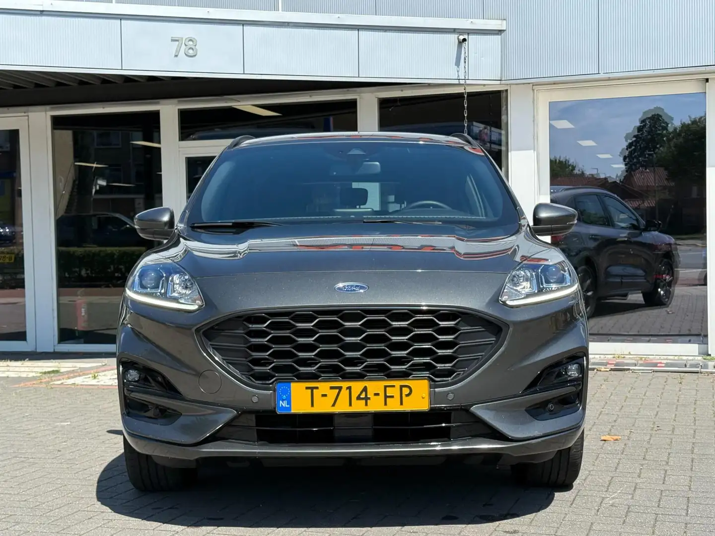 Ford Kuga 2.5 PHEV ST-Line Grijs - 2