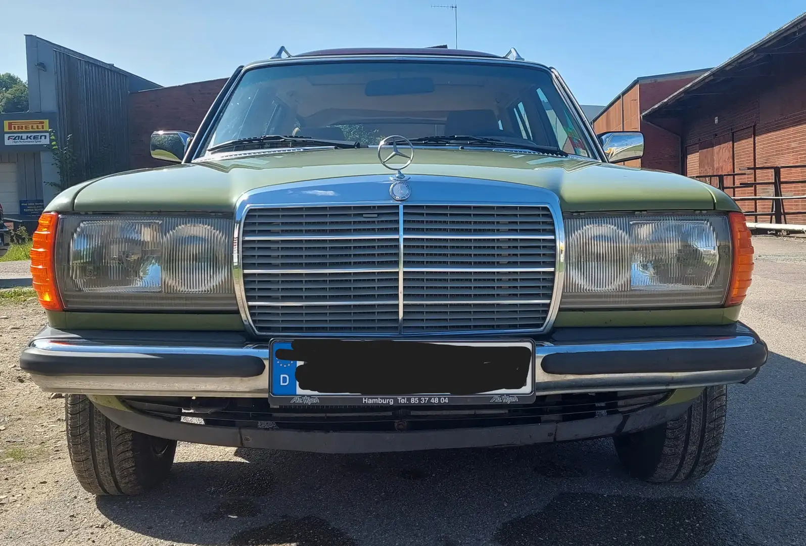 Mercedes-Benz 280 280 TE Zelená - 2