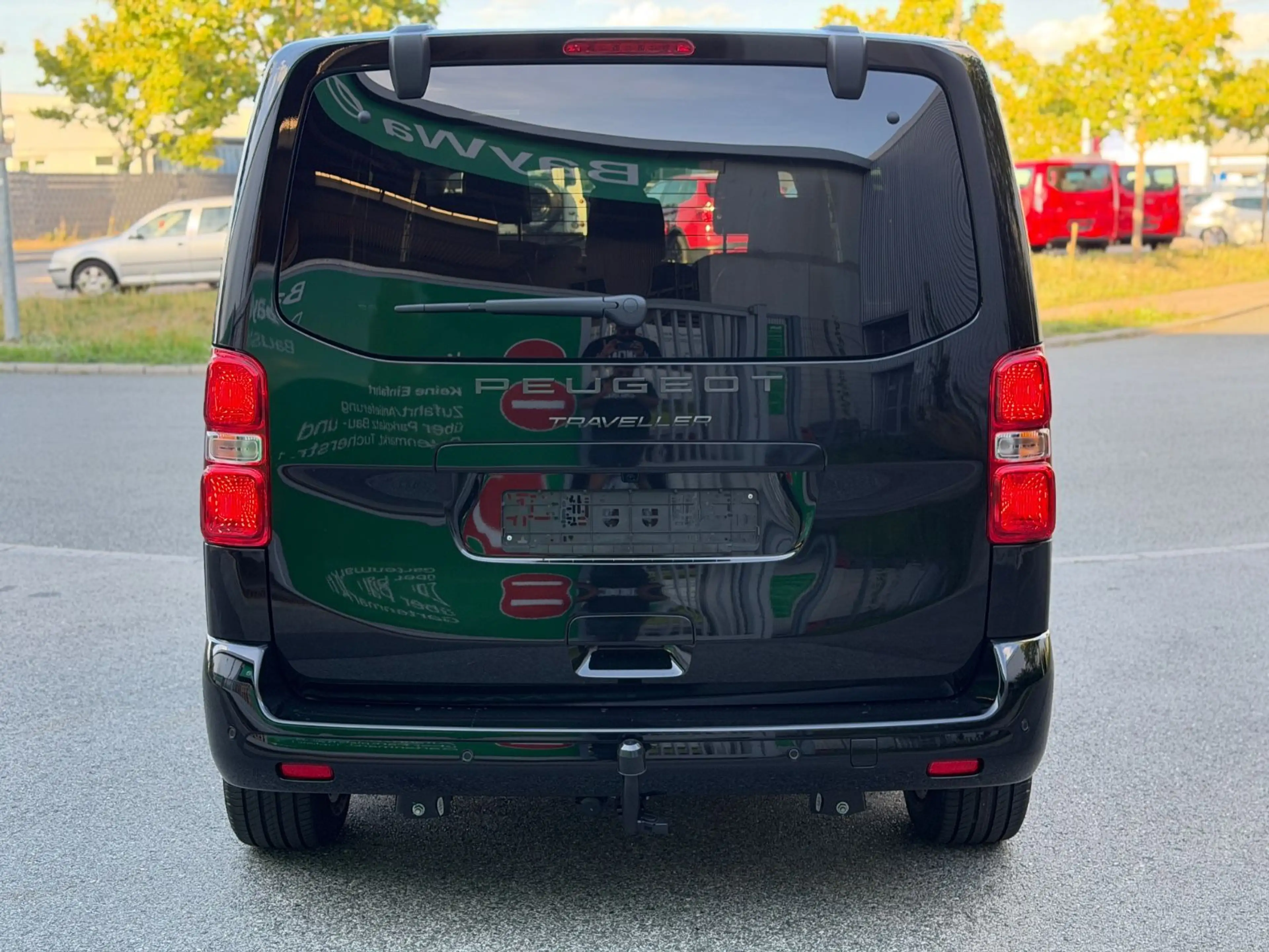 Peugeot Traveller L2 Allure 180 EAT8 Panorama Leder AHK — photo 6