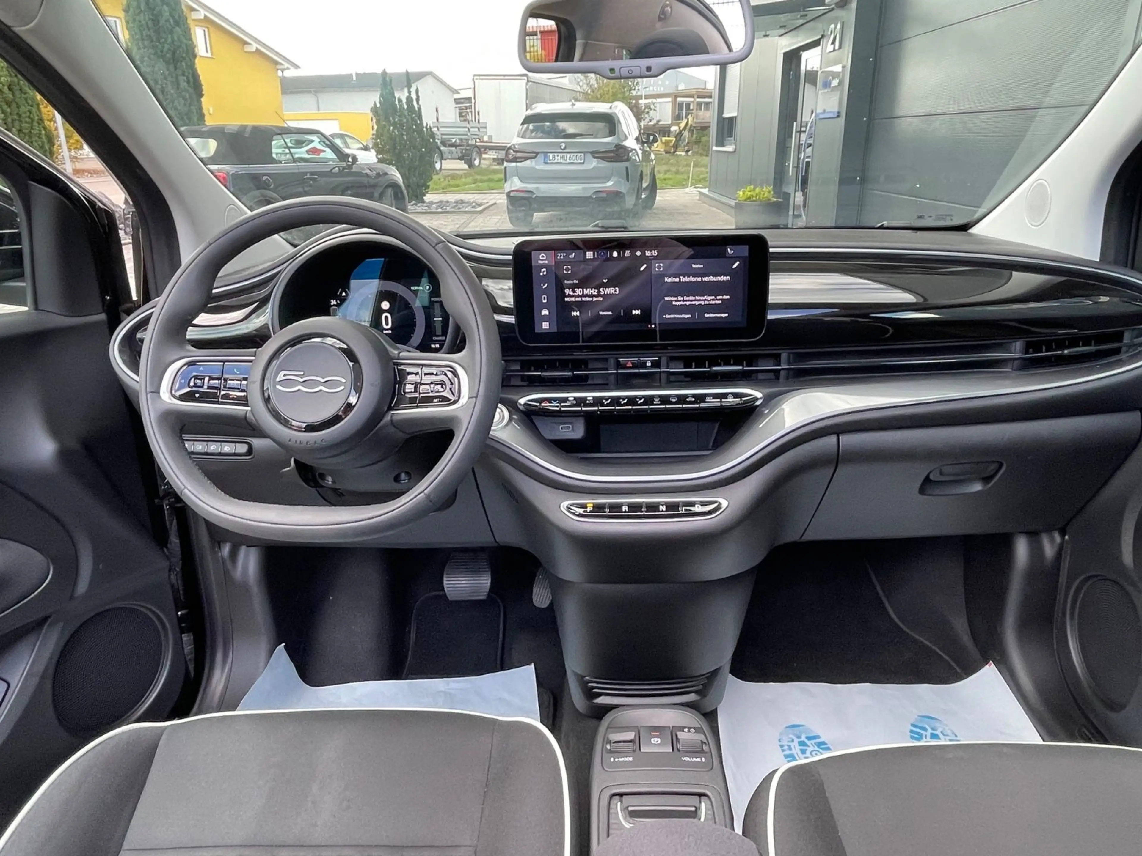 Fiat 500e Cabrio/Style/Komfort/1. Hand/NP 42 TSD — photo 18